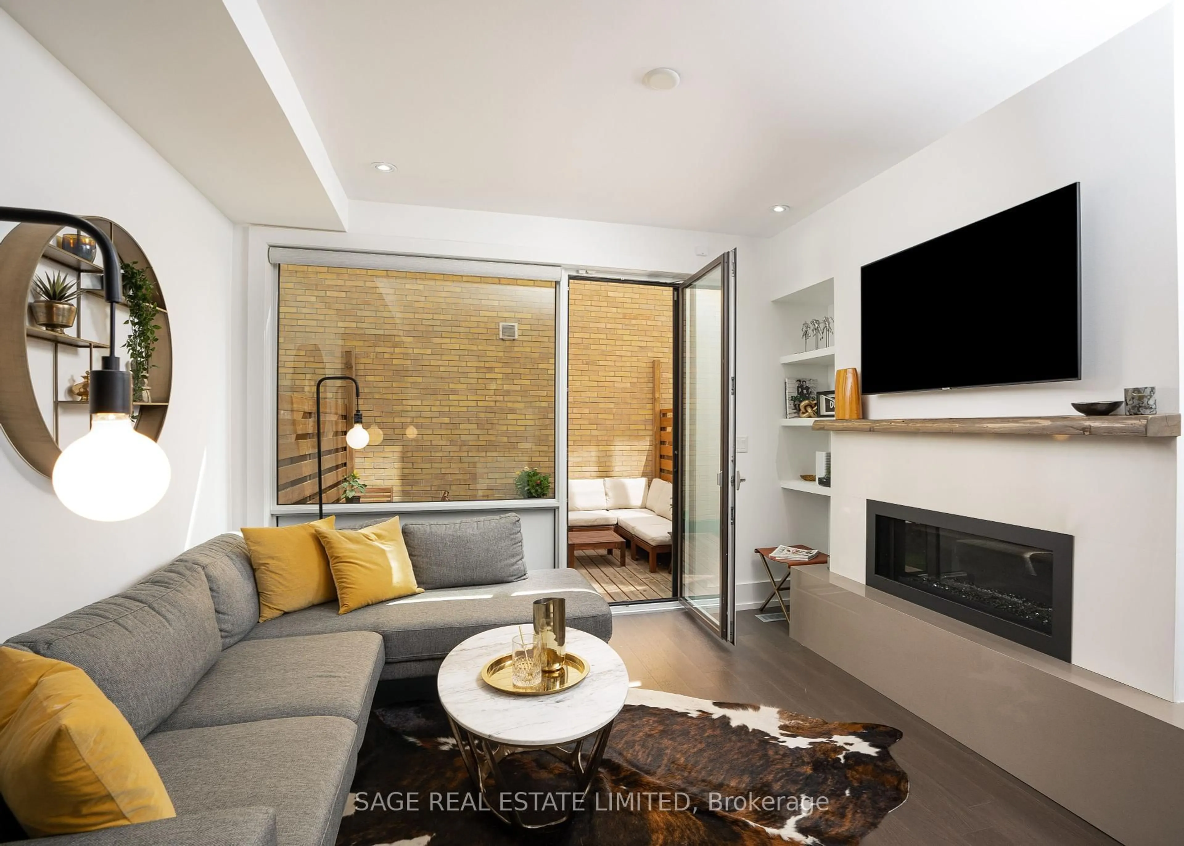 Living room with furniture, unknown for 3 Sylvan Ave #TH8, Toronto Ontario M6H 0C4