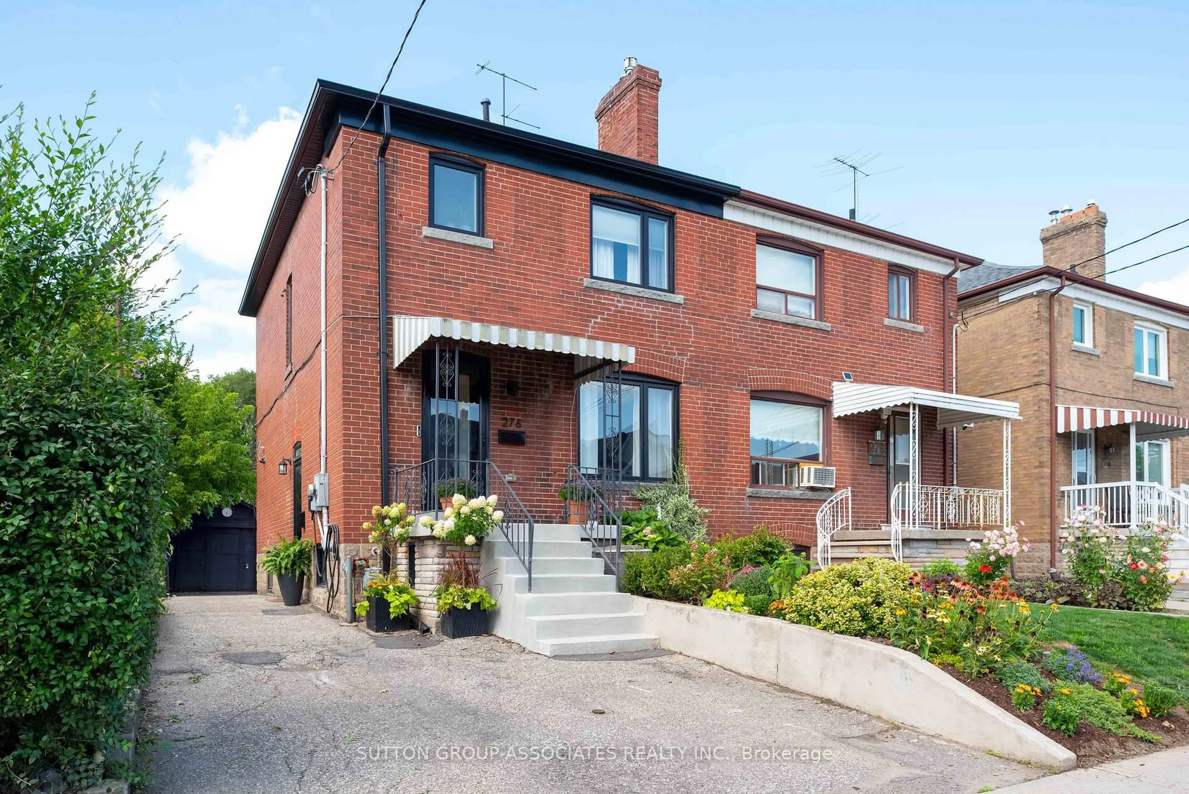 Home with brick exterior material, street for 276 Oakwood Ave, Toronto Ontario M6E 2V6