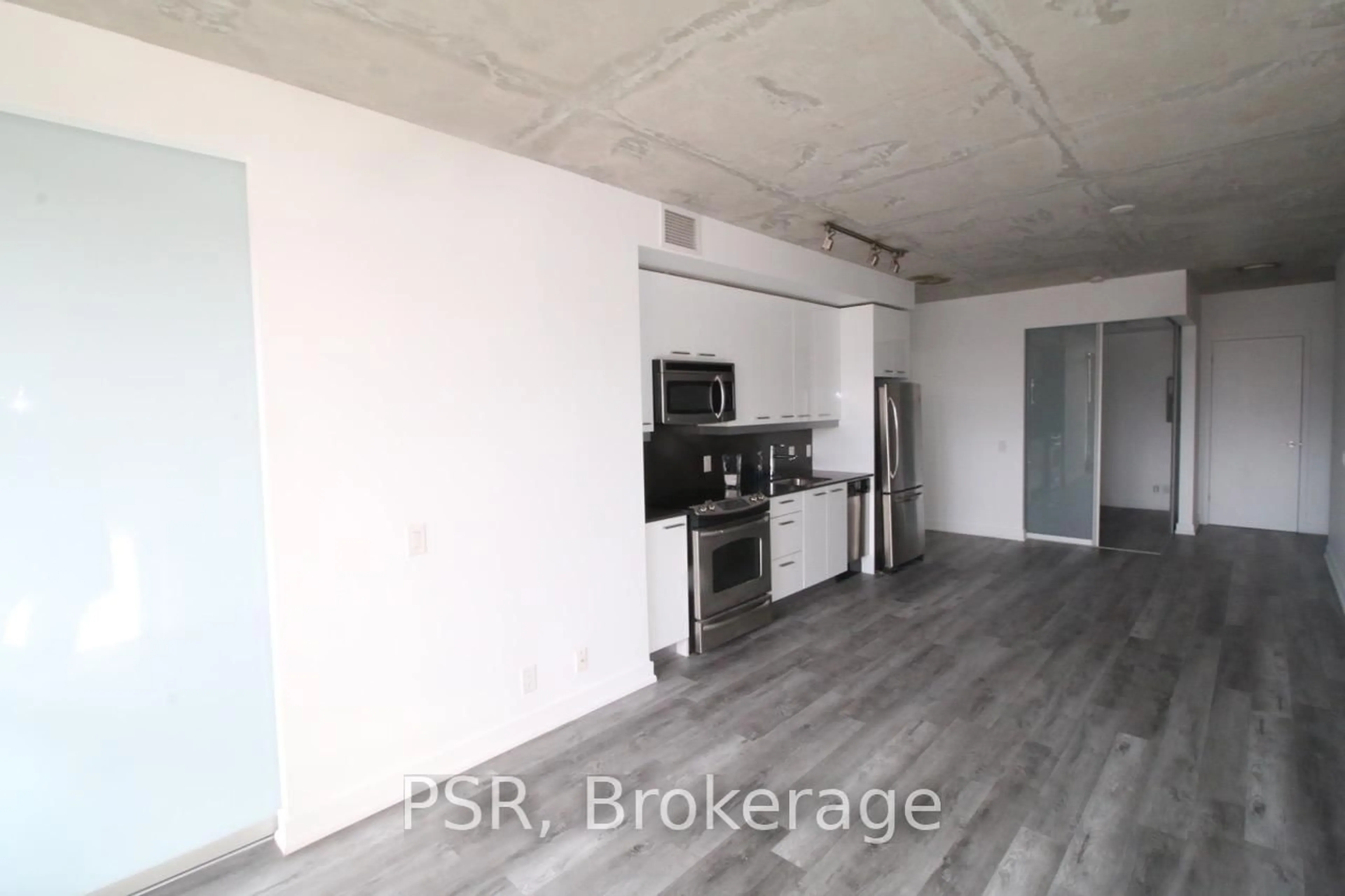 A pic of a room for 2 Gladstone Ave #209, Toronto Ontario M6J 1J6