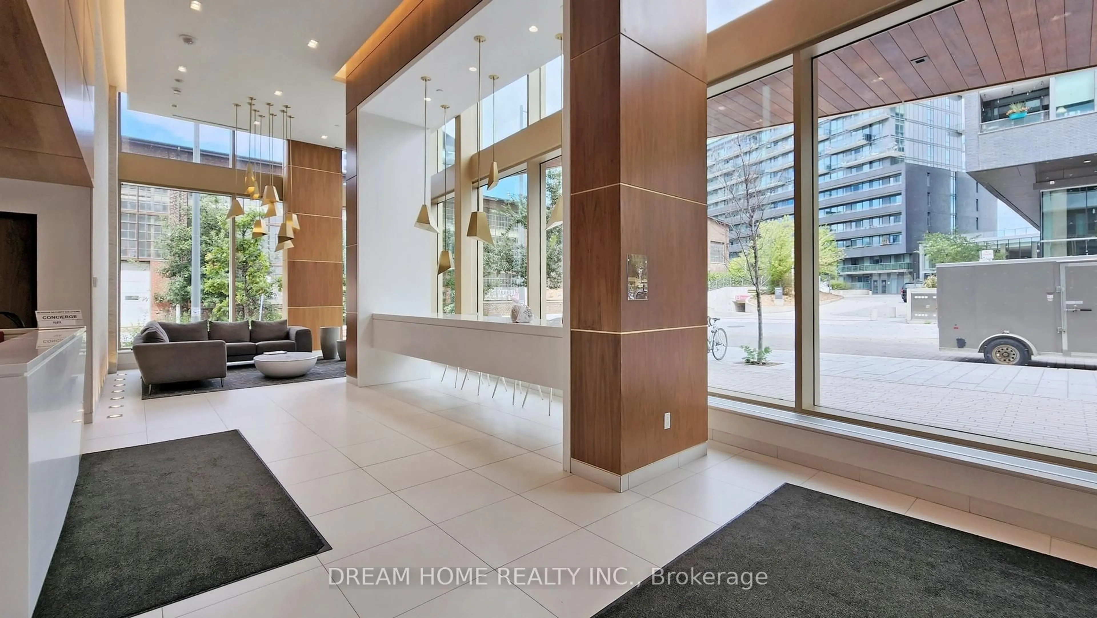 Unknown for 60 tannery Rd #303, Toronto Ontario M5A 0S8