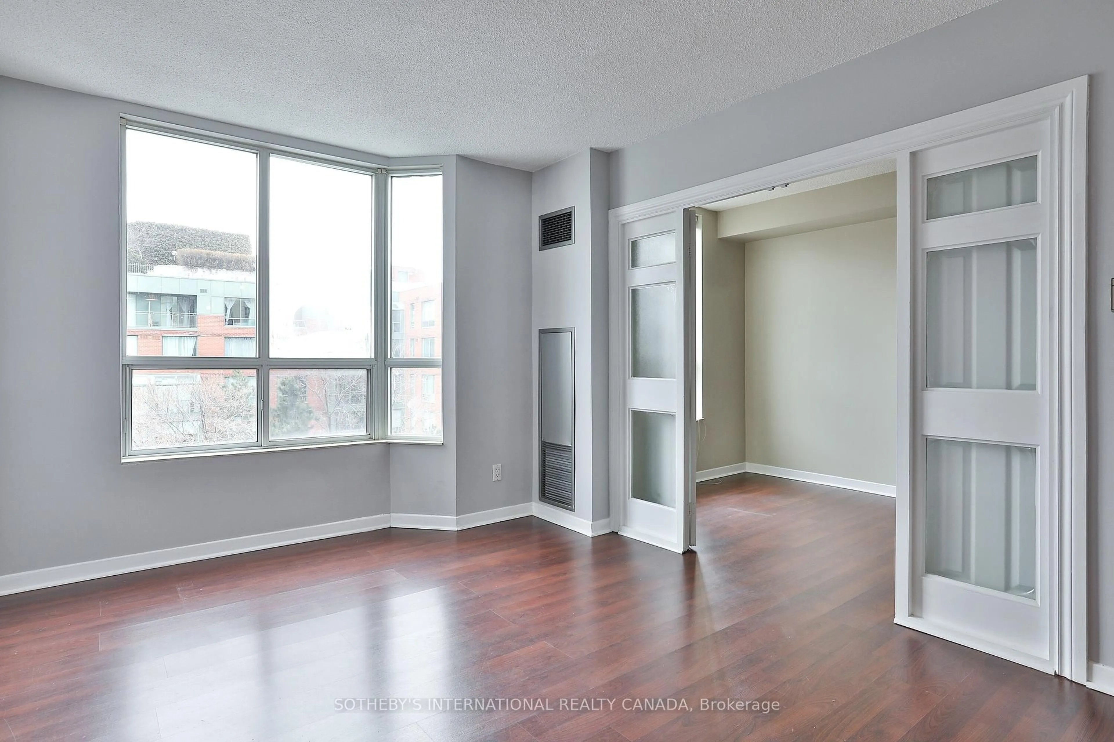 A pic of a room for 284 Bloor St #704, Toronto Ontario M5S 3B8