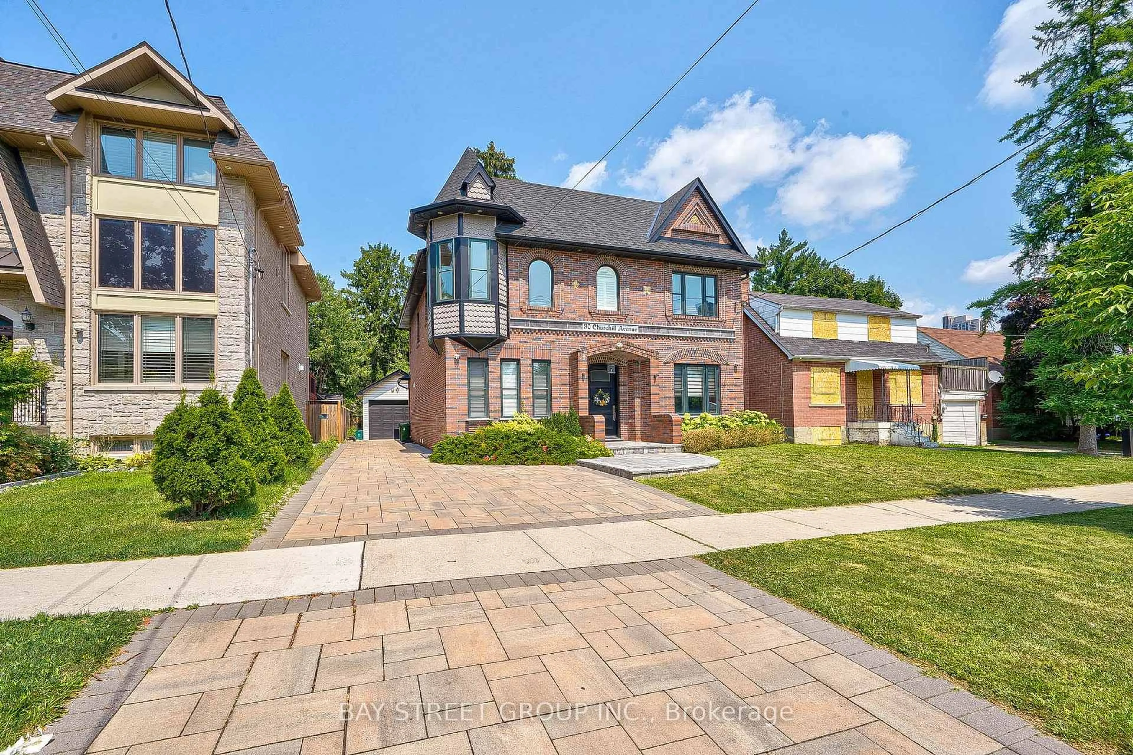 Home with brick exterior material, street for 80 Churchill Ave, Toronto Ontario M2N 1Y9