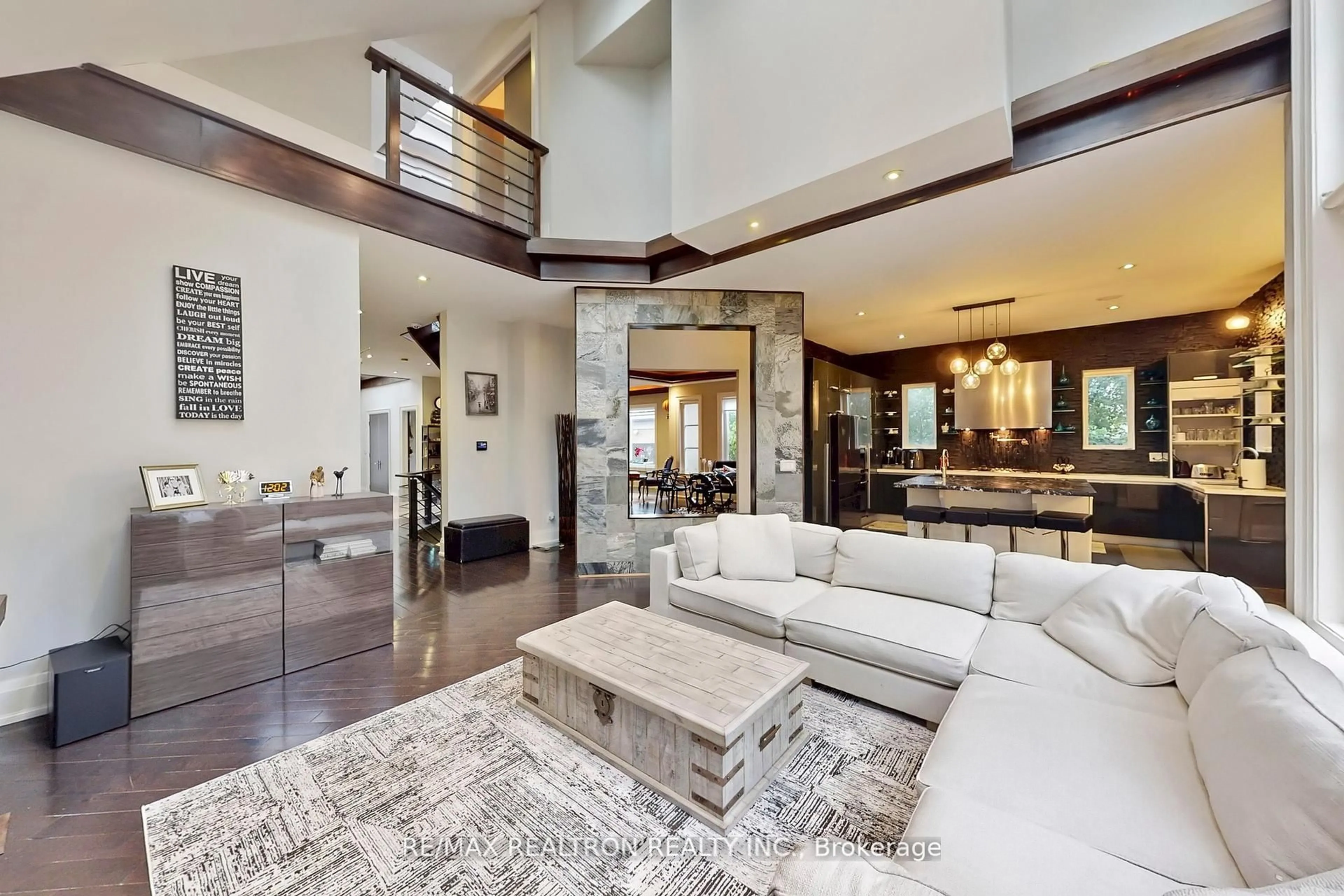 Living room with furniture, unknown for 44 Tefley Rd, Toronto Ontario M2M 1C7