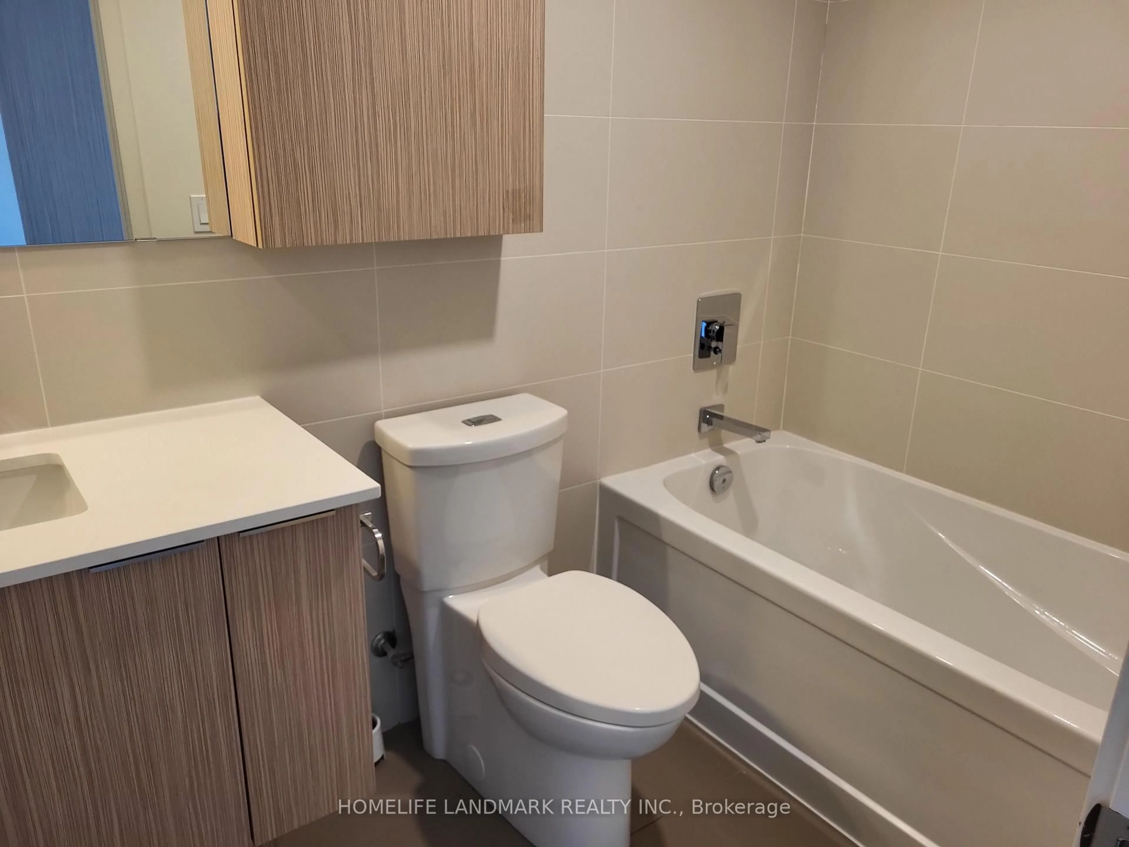 Standard bathroom, unknown for 10 Deerlick Crt #509, Toronto Ontario M3A 0A7