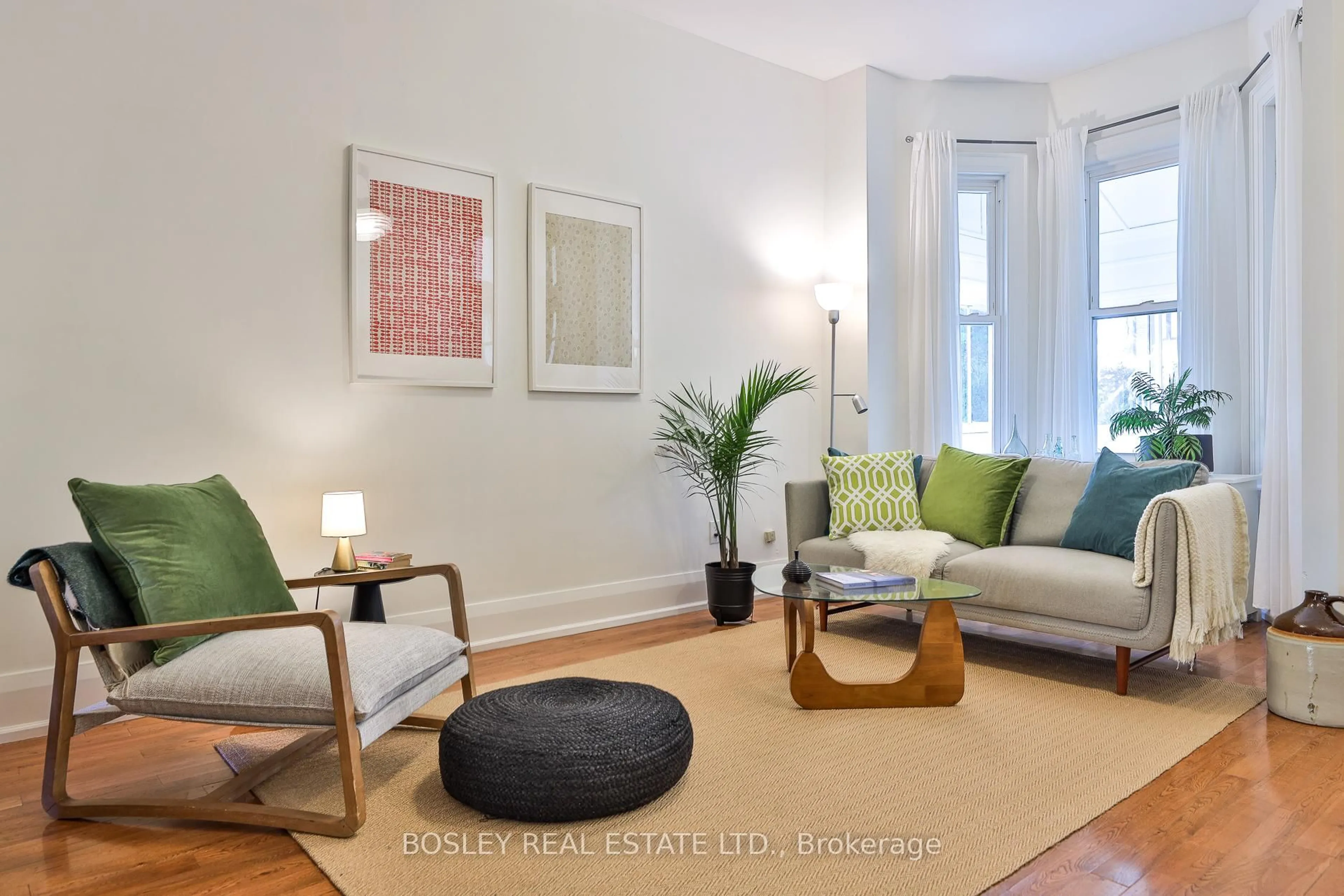 Living room with furniture, unknown for 12 Gordon St, Toronto Ontario M6K 1P6