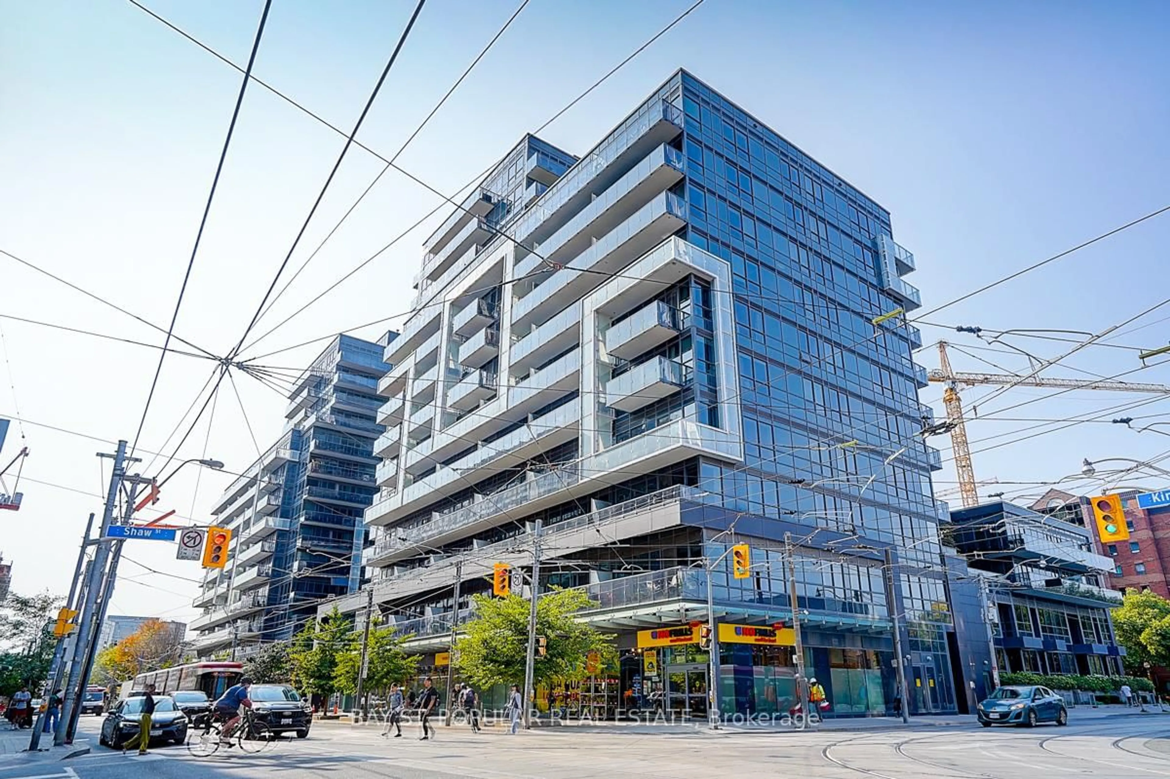 Unknown for 1030 King St #321, Toronto Ontario M6K 0B4