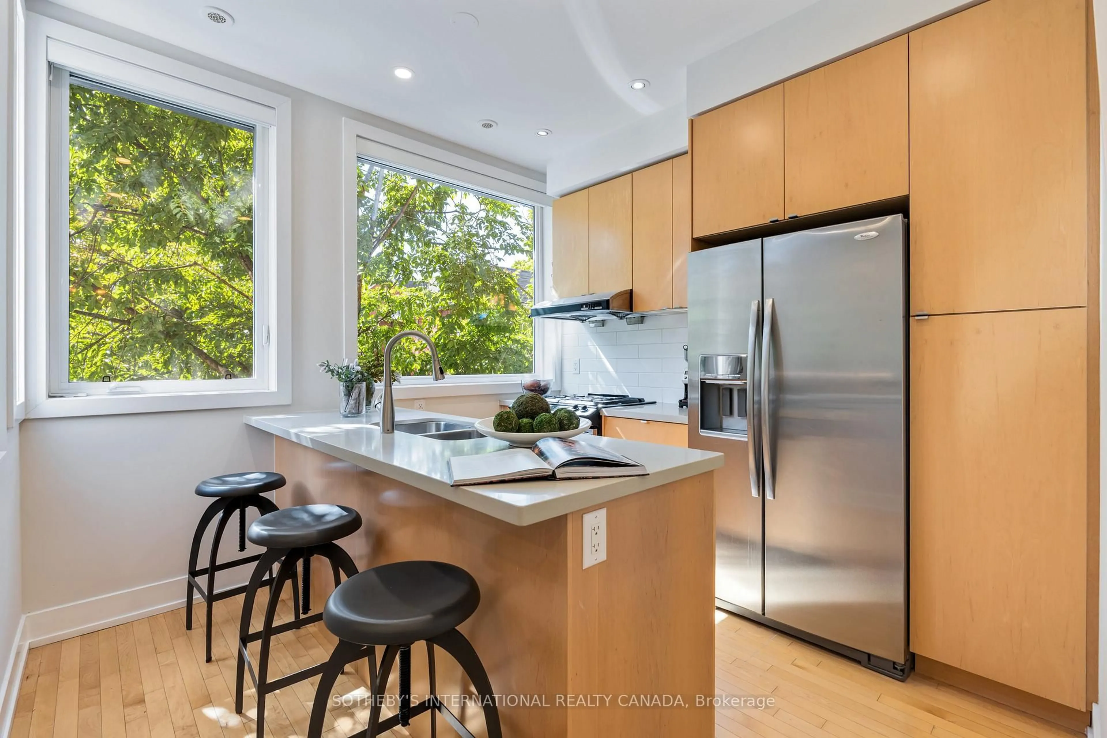 Contemporary kitchen, wood/laminate floor for 8A Cecil St, Toronto Ontario M5T 3B1