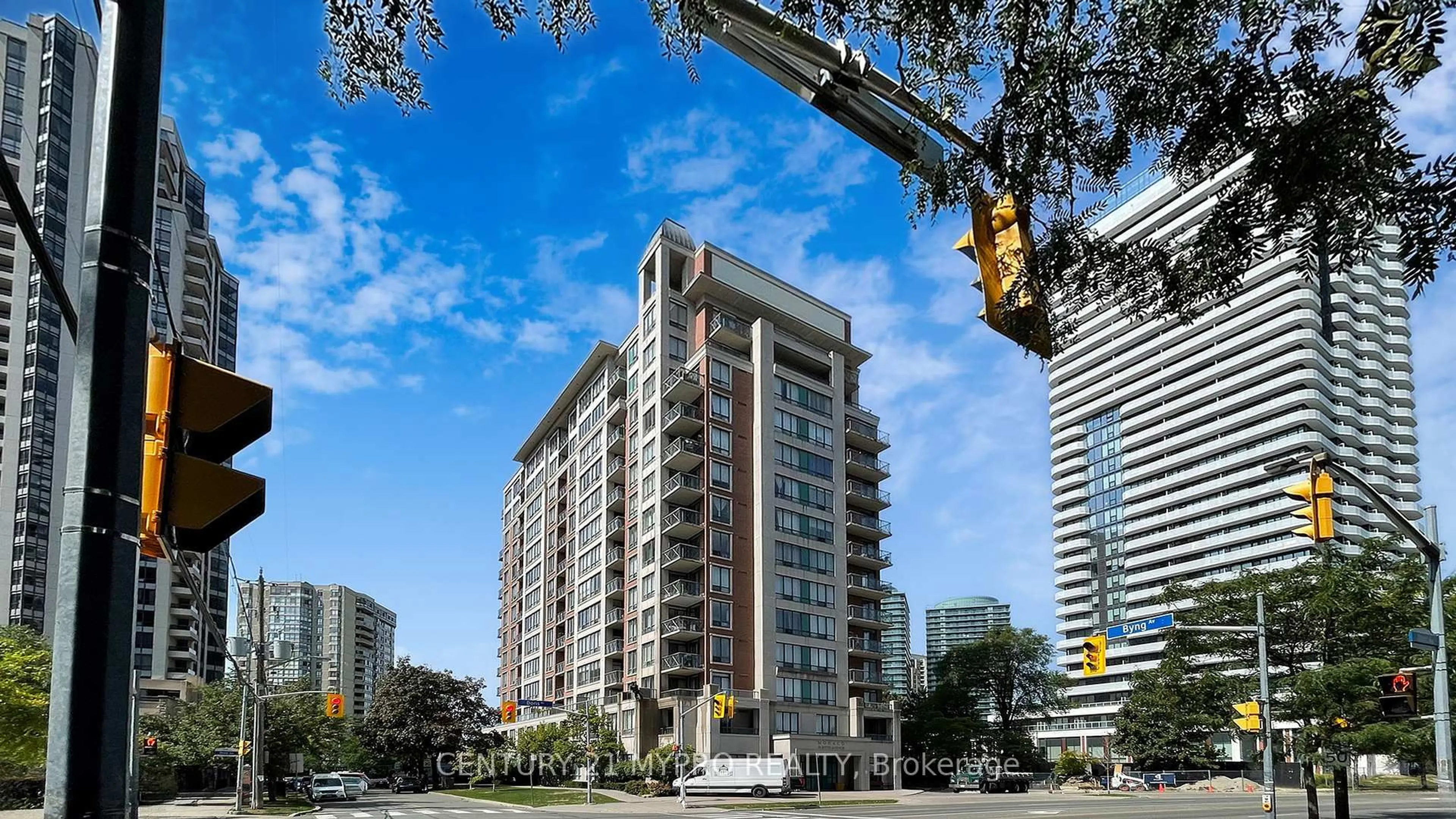 Unknown for 28 Byng Ave #LPH03, Toronto Ontario M2N 7H4