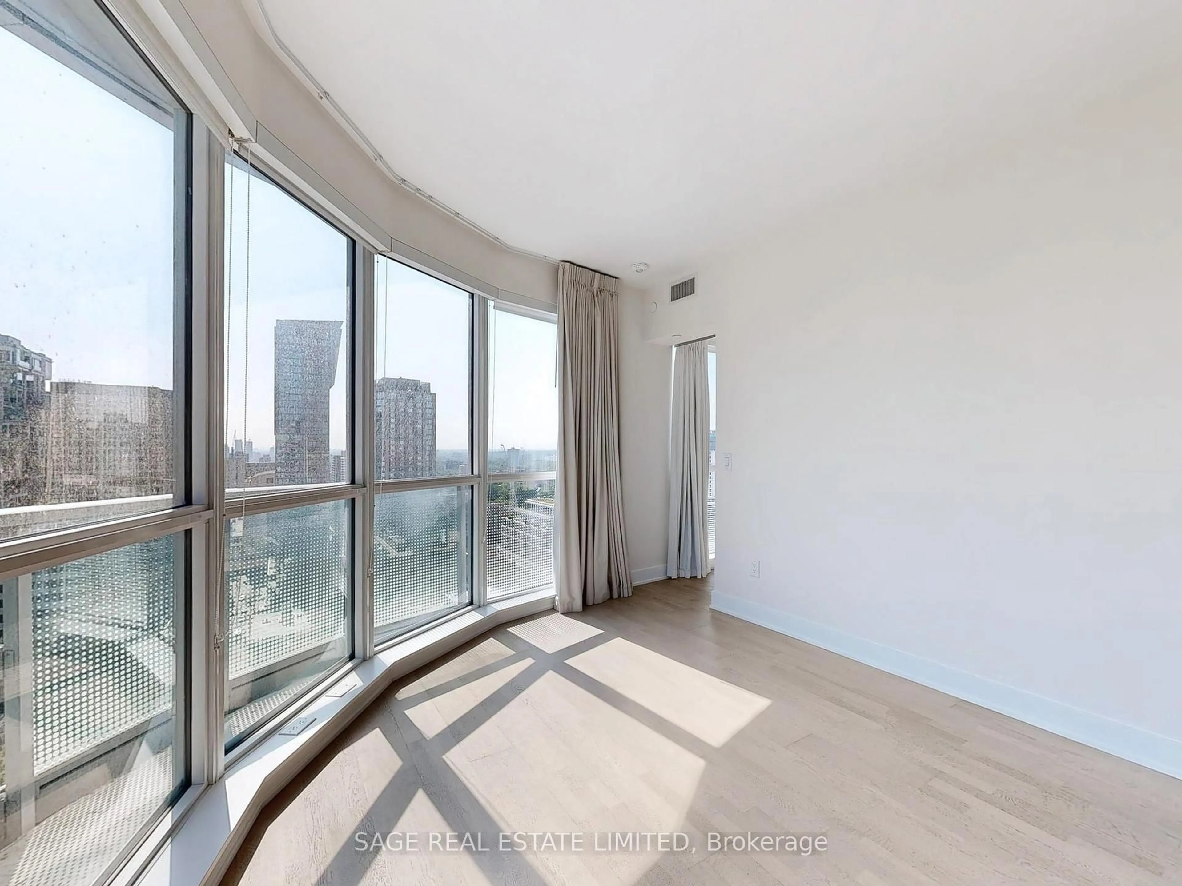 A pic of a room for 88 Cumberland St #2102, Toronto Ontario M5R 1A3