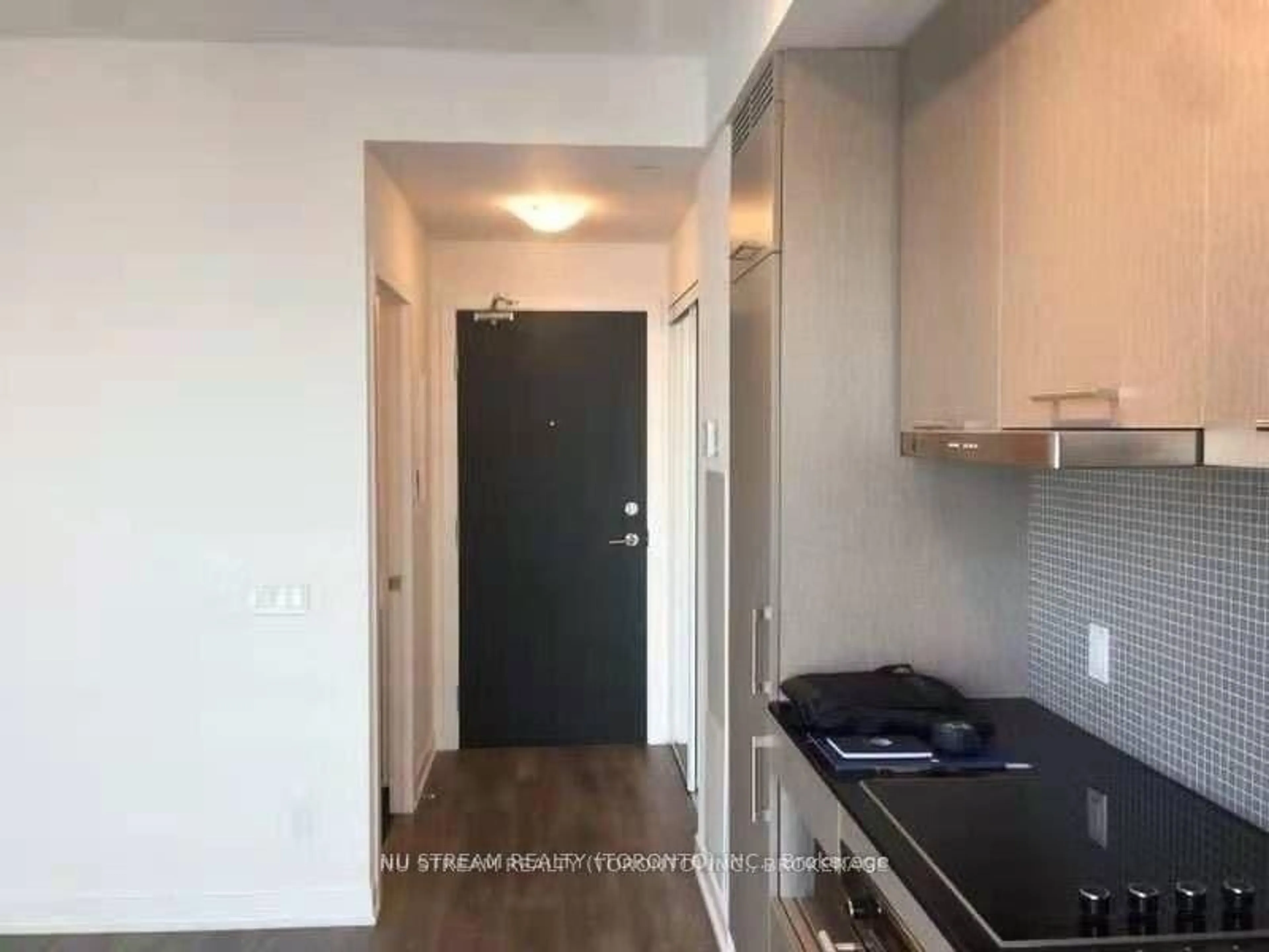 Standard kitchen, unknown for 87 Peter St #1609, Toronto Ontario M5V 0P1
