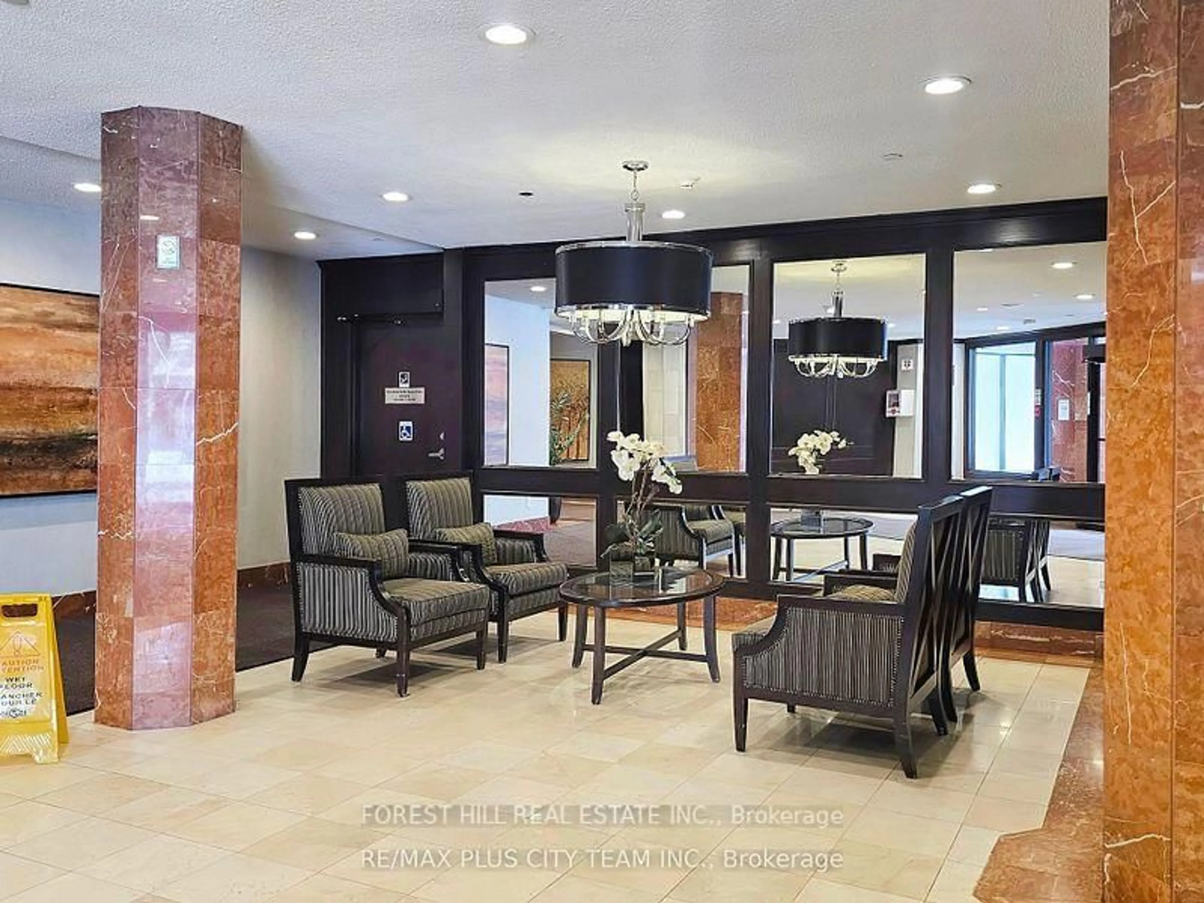 Lobby for 1101 Steeles Ave #809, Toronto Ontario M2R 3W5