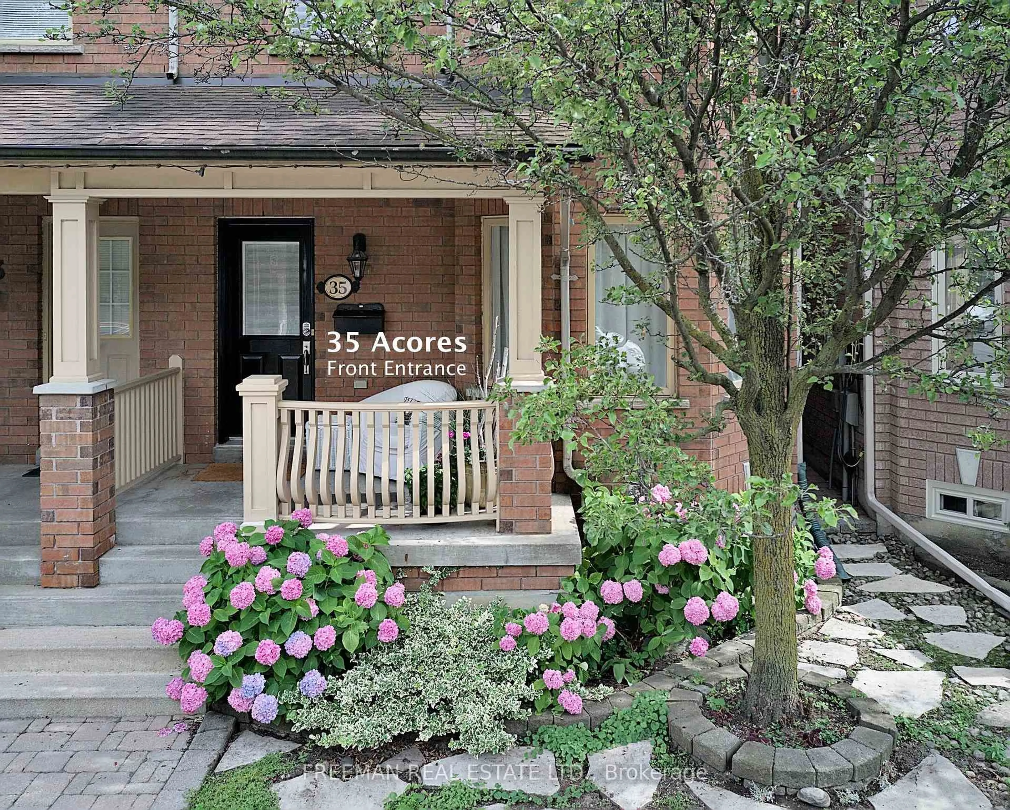 Unknown for 35 Acores Ave, Toronto Ontario M6G 4B4