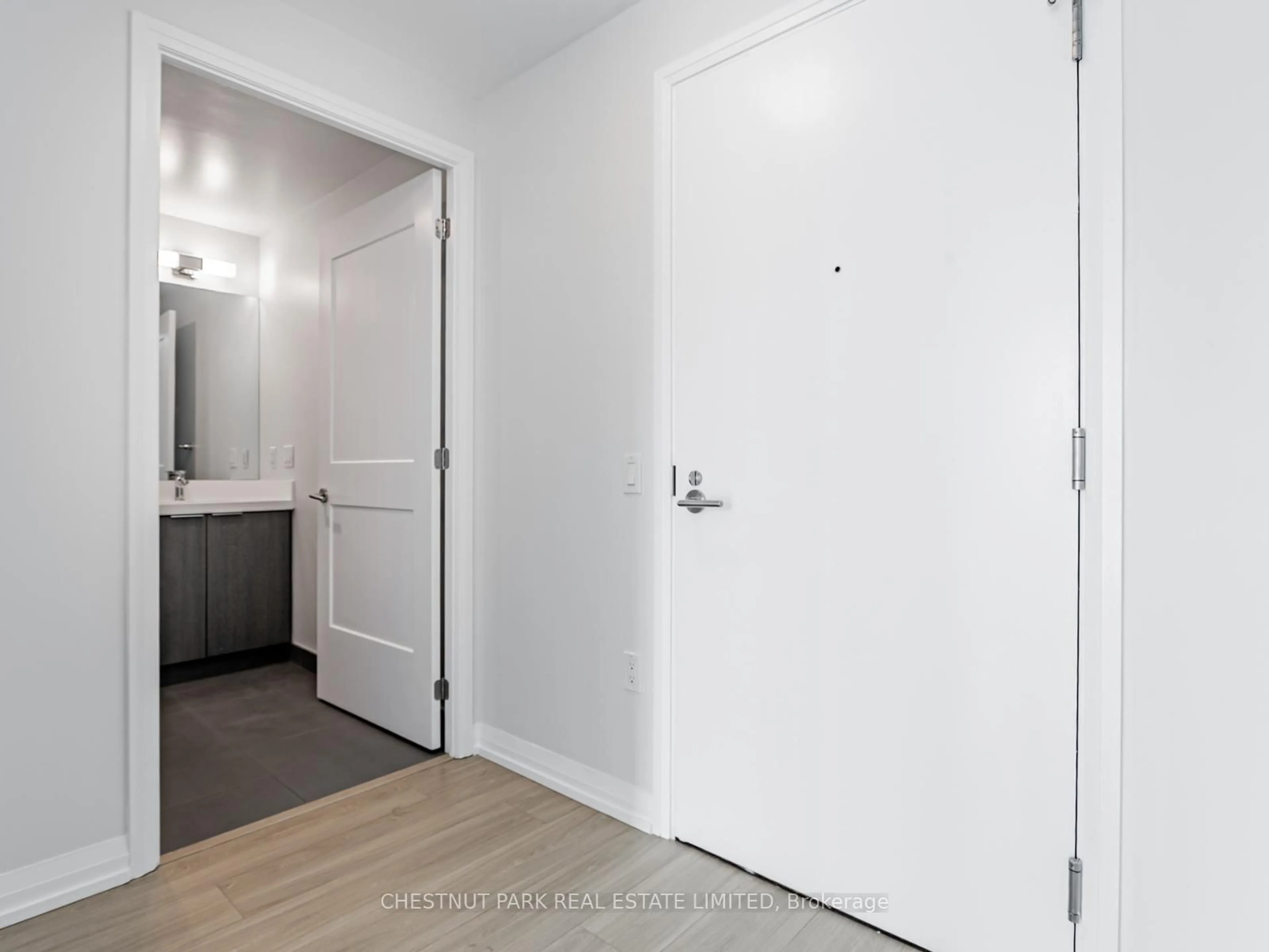Unknown for 25 Holly St #1901, Toronto Ontario M4S 0E3
