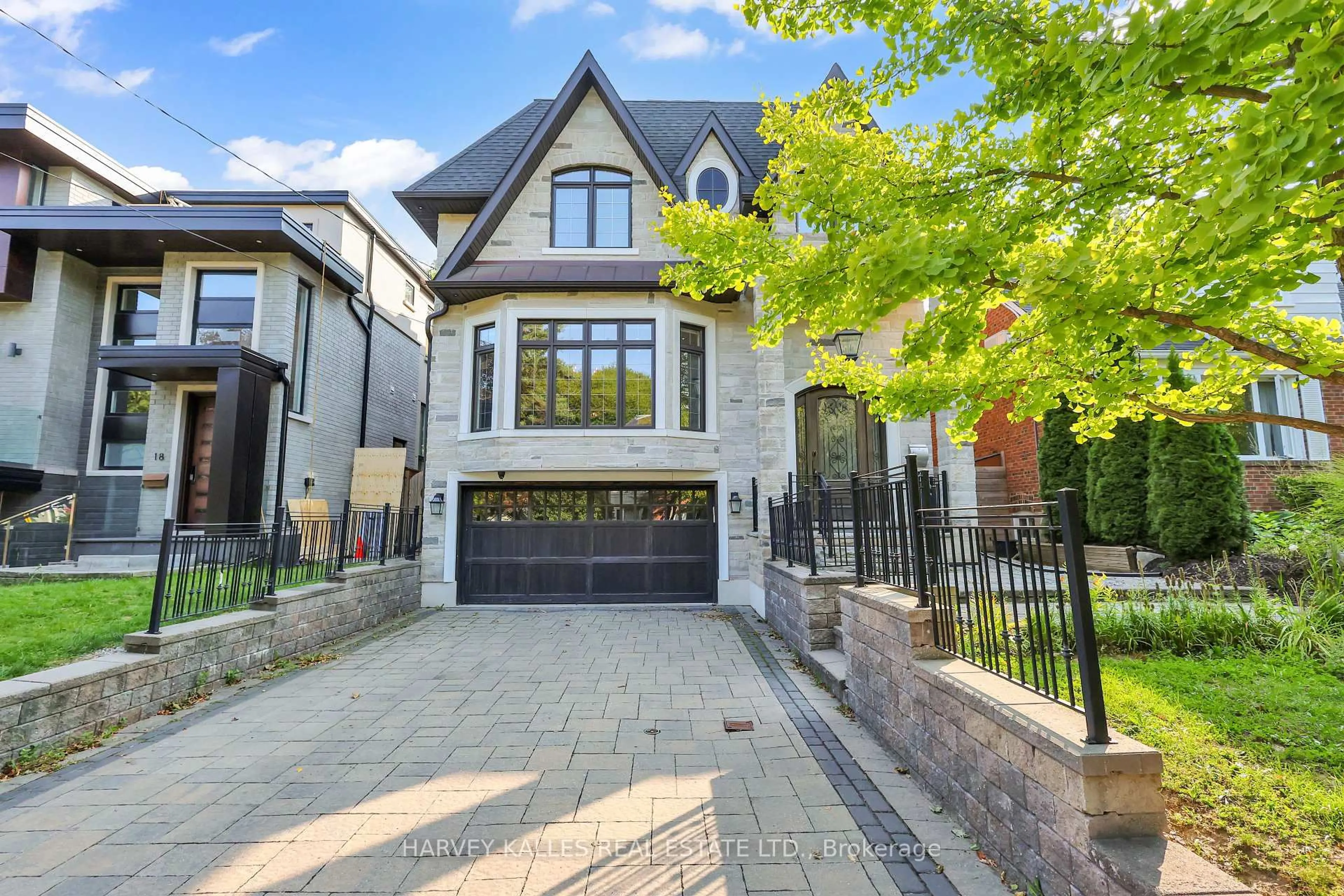 Home with brick exterior material, street for 20 Walker Rd, Toronto Ontario M2N 2K3