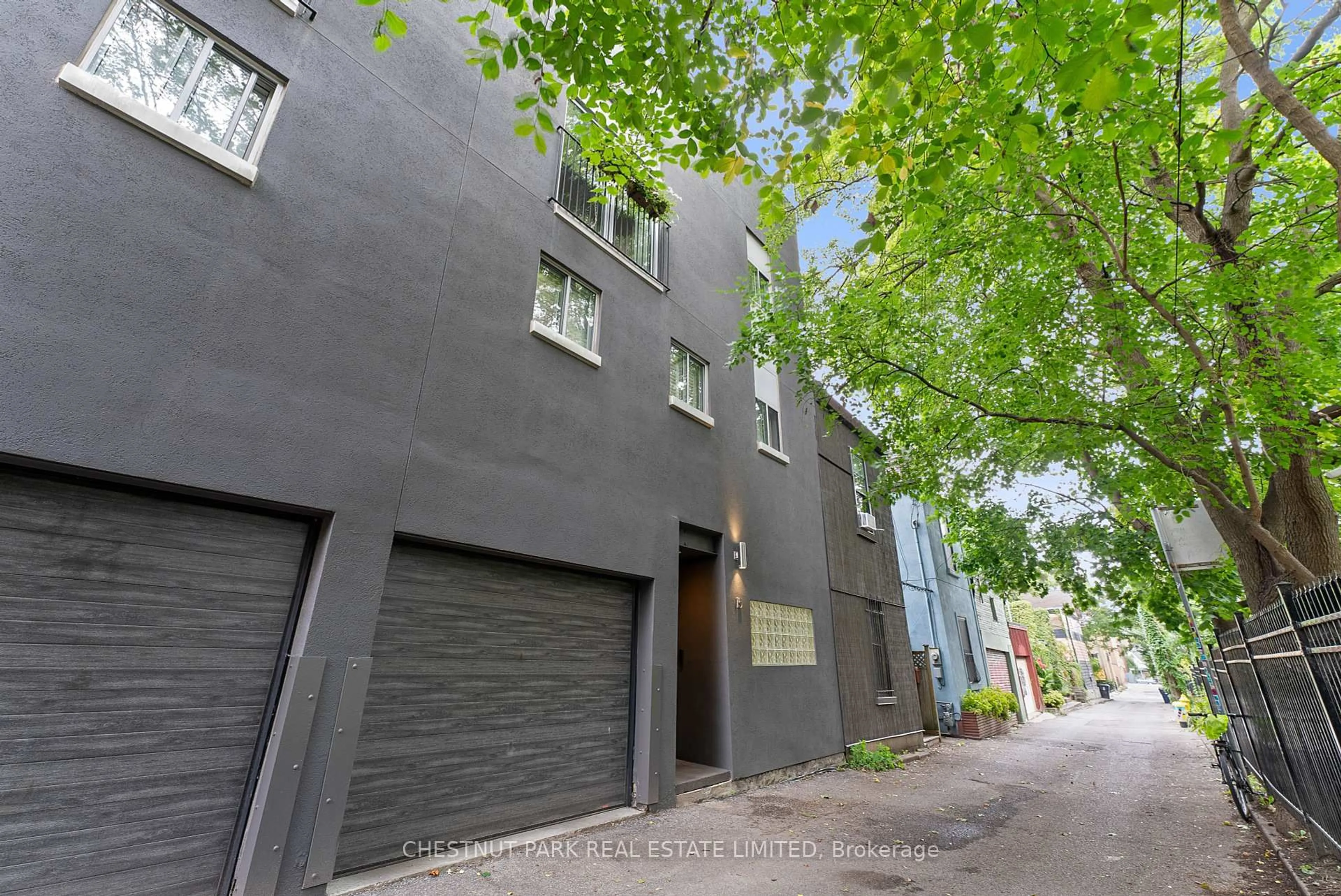 A pic from outside/outdoor area/front of a property/back of a property/a pic from drone, street for 62 Claremont St #8, Toronto Ontario M6J 2M5