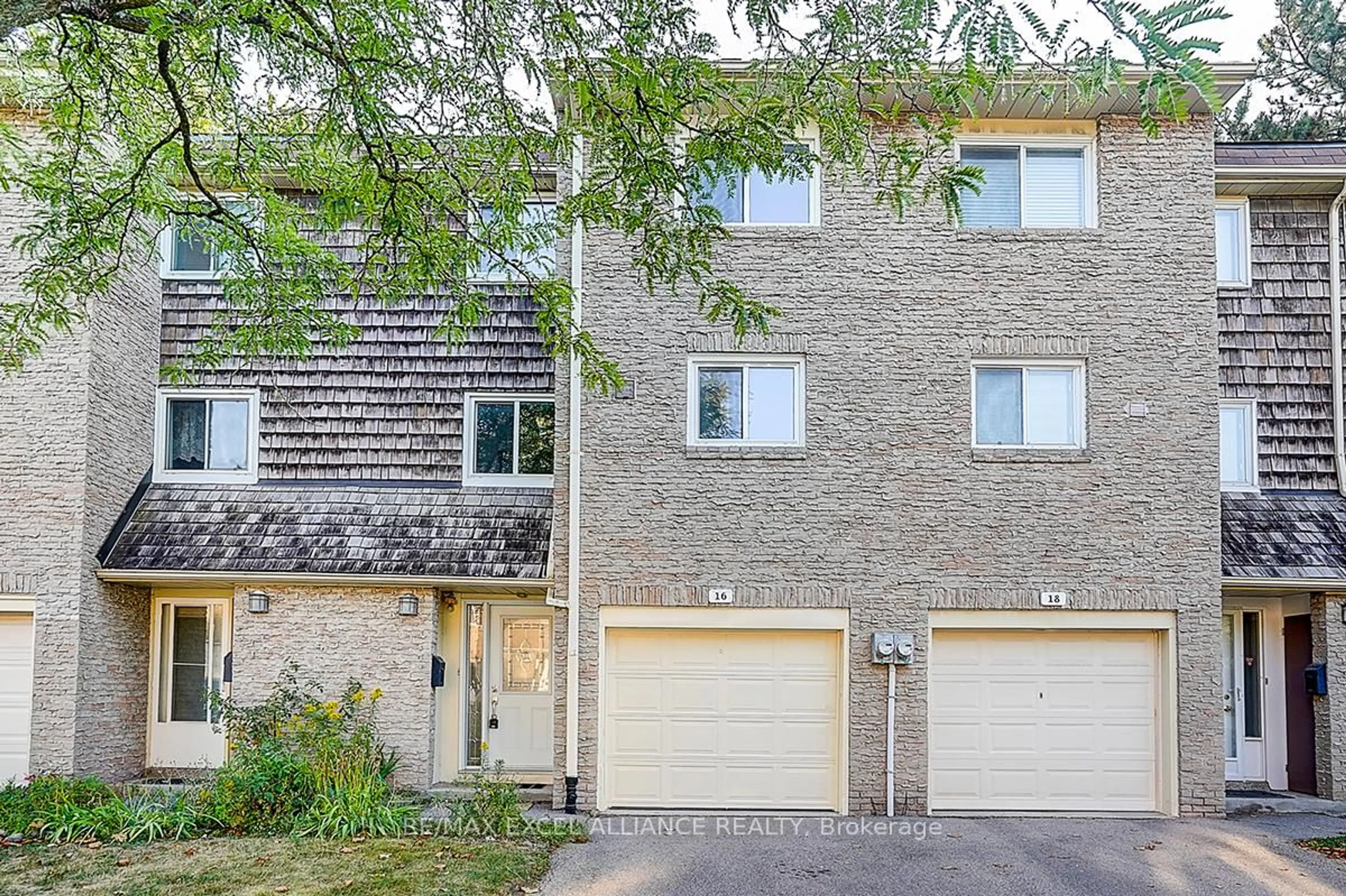 Unknown for 16 Rusty Crest Way #16RC, Toronto Ontario M2J 2Y4
