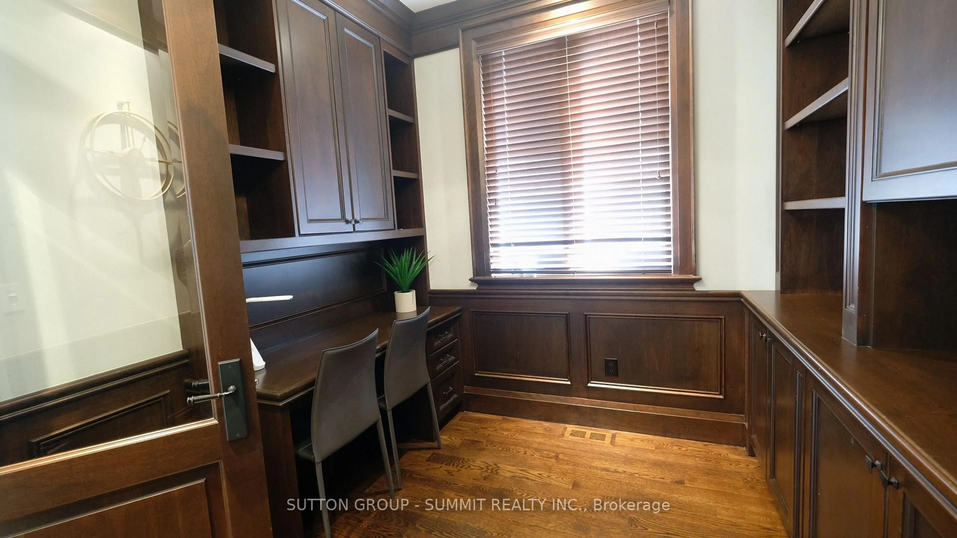 A pic of a room for 533 Cranbrooke Ave, Toronto Ontario M5M 1N9