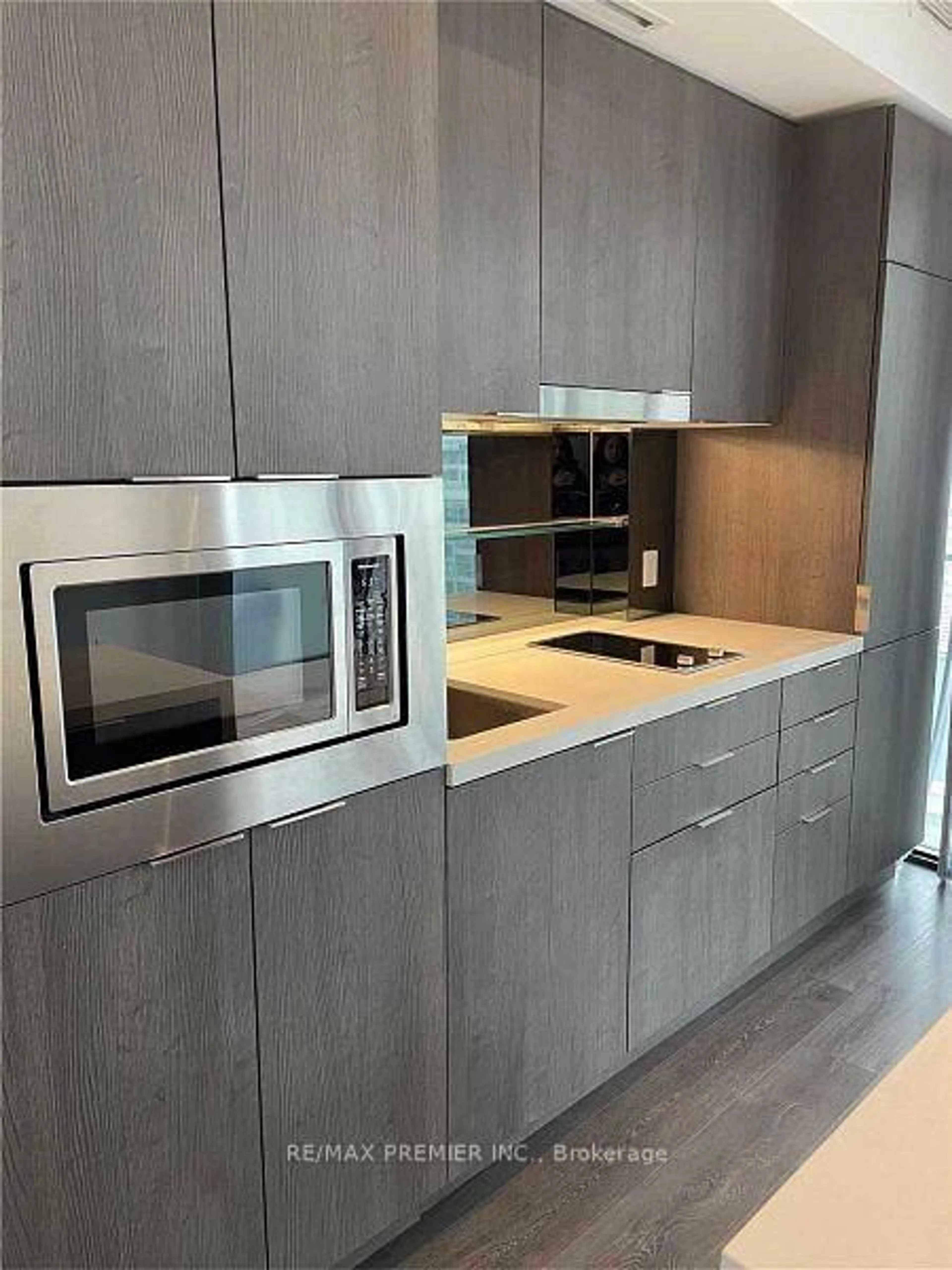 Contemporary kitchen, unknown for 215 Queen St #1612, Toronto Ontario M5V 0P5