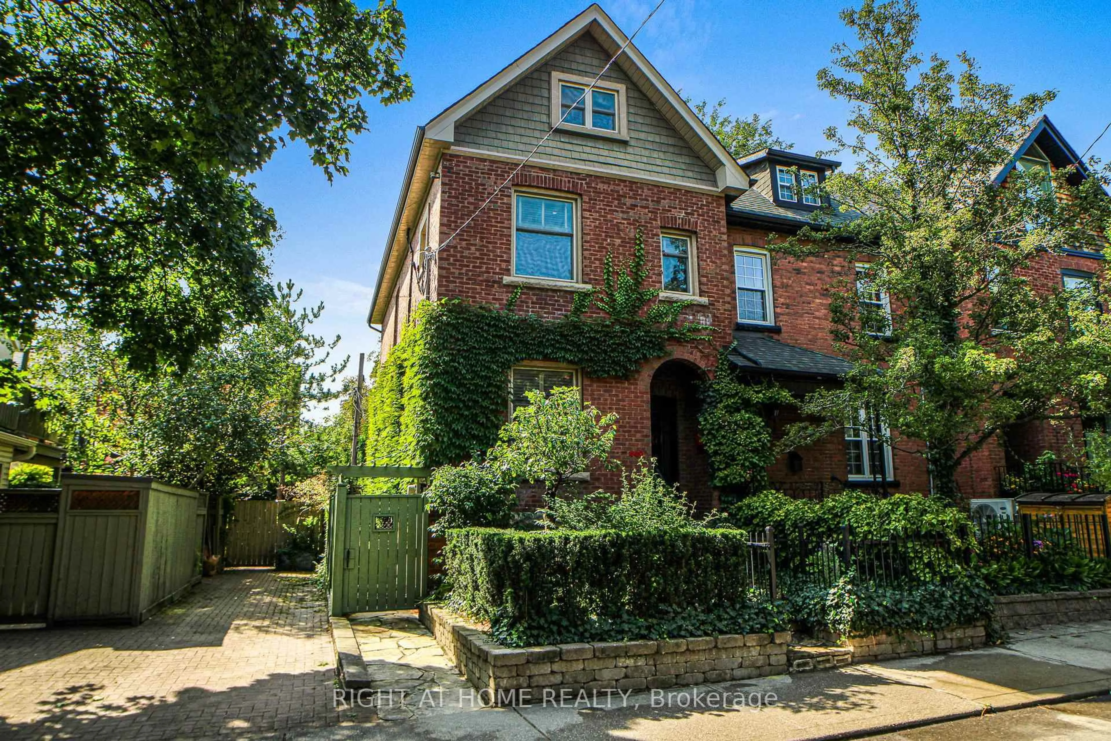 Home with brick exterior material, street for 440 Sackville St, Toronto Ontario M4X 1T2