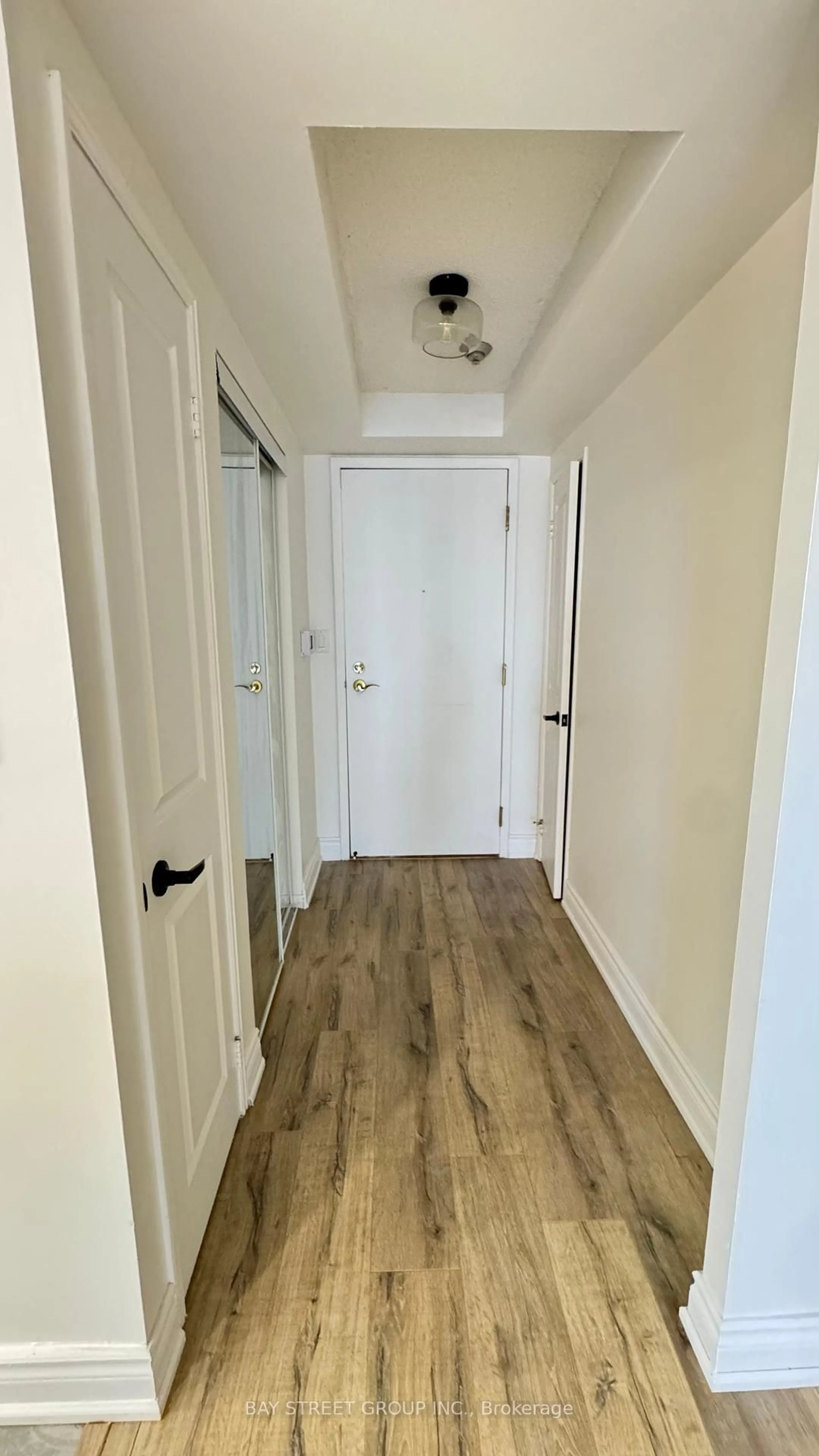 A pic of a room for 18 Hollywood Ave #1106, Toronto Ontario M2N 6P5