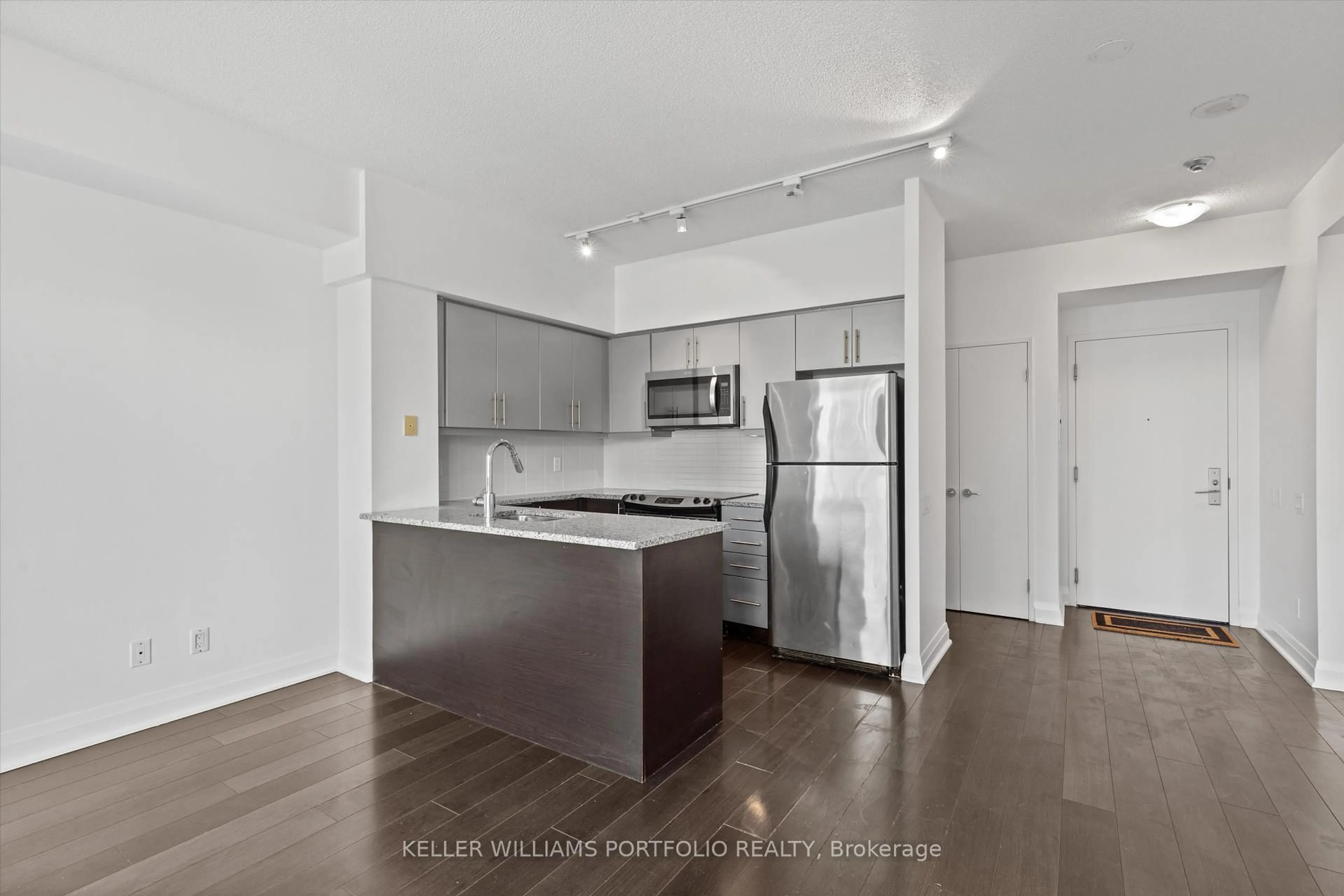 Unknown for 83 Redpath Ave #1311, Toronto Ontario M4S 0A2