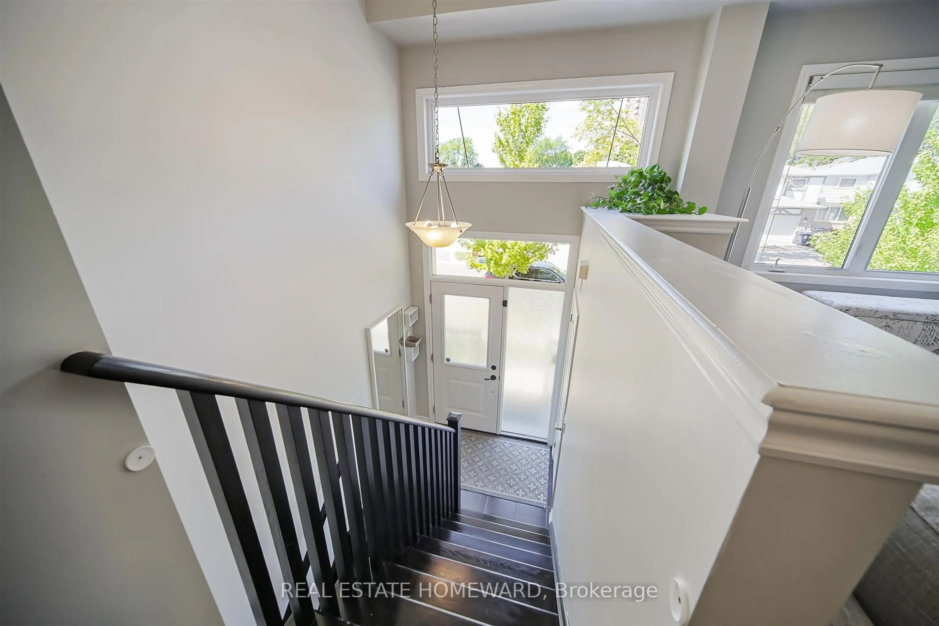 Unknown for 55 Antibes Dr, Toronto Ontario M2R 2Y9