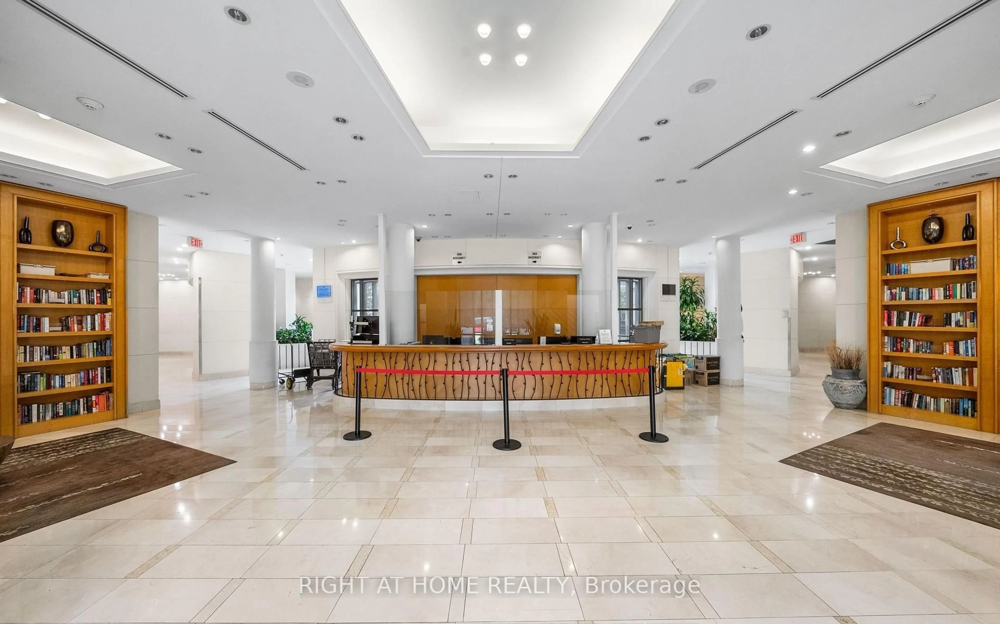 Lobby for 509 Beecroft Rd #319, Toronto Ontario M2N 0A3