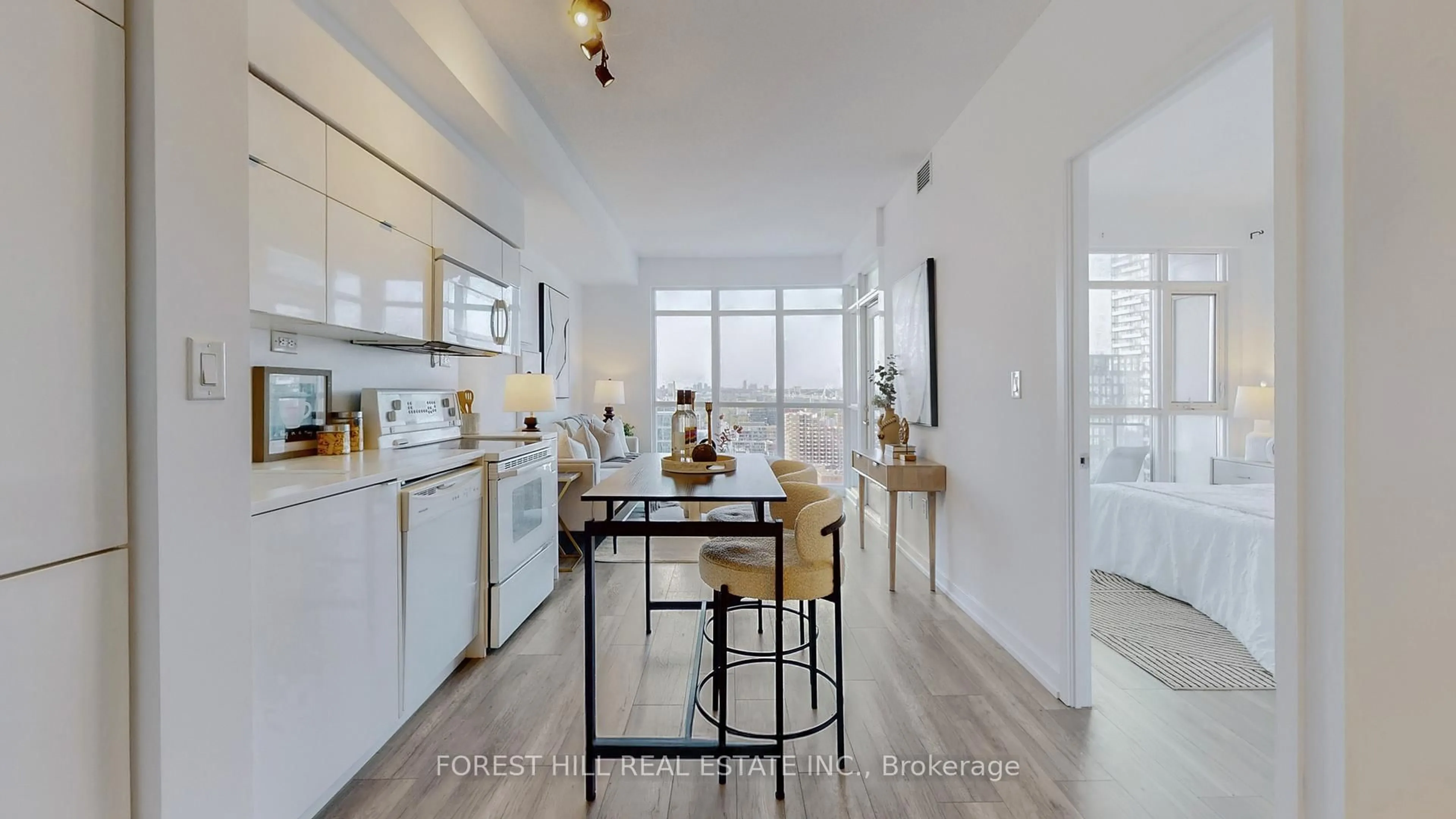 Open concept kitchen, ceramic/tile floor for 21 Iceboat Terr #3101, Toronto Ontario M5V 4A9