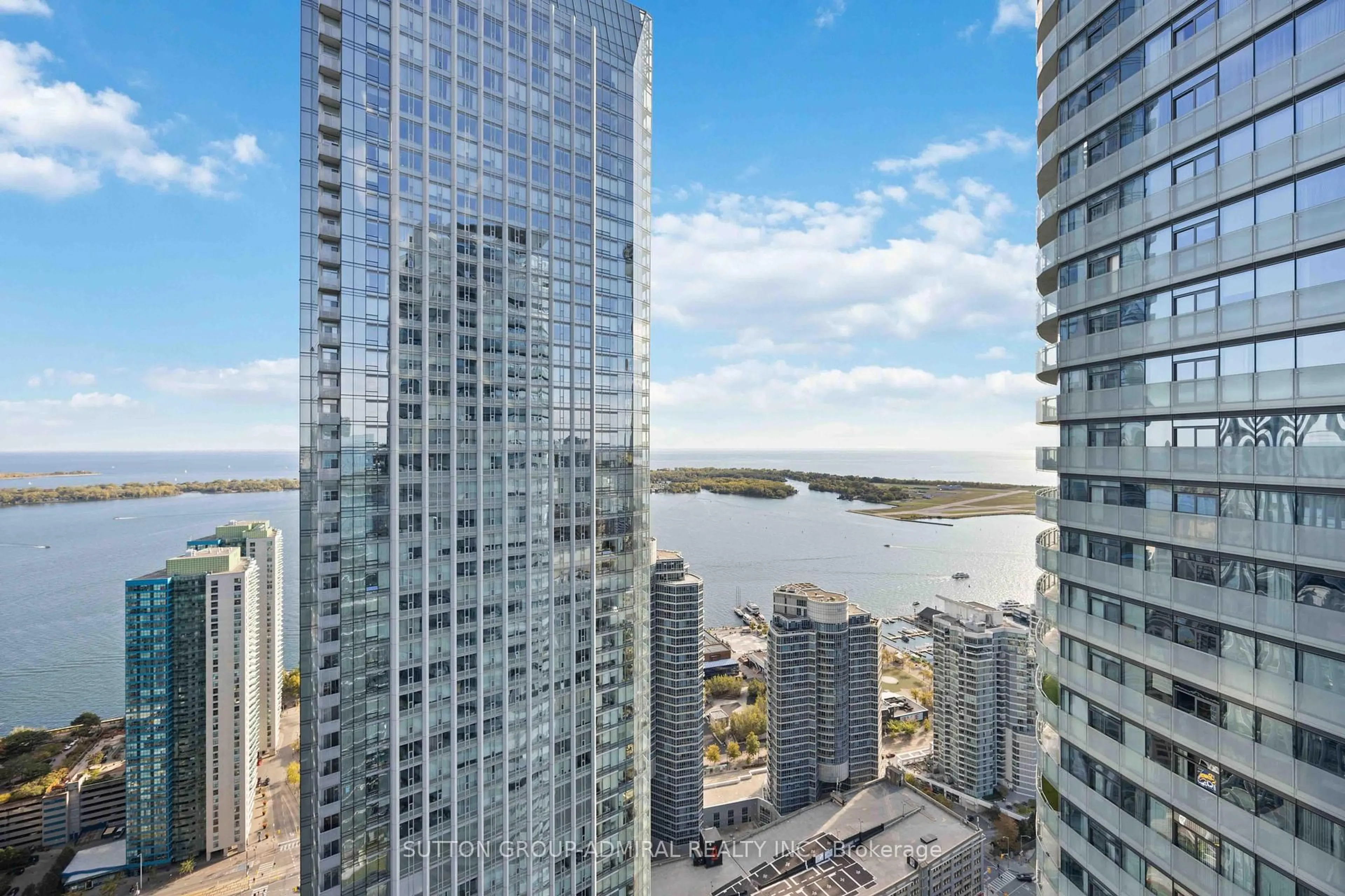 Unknown for 14 York St #4704, Toronto Ontario M5J 0B1