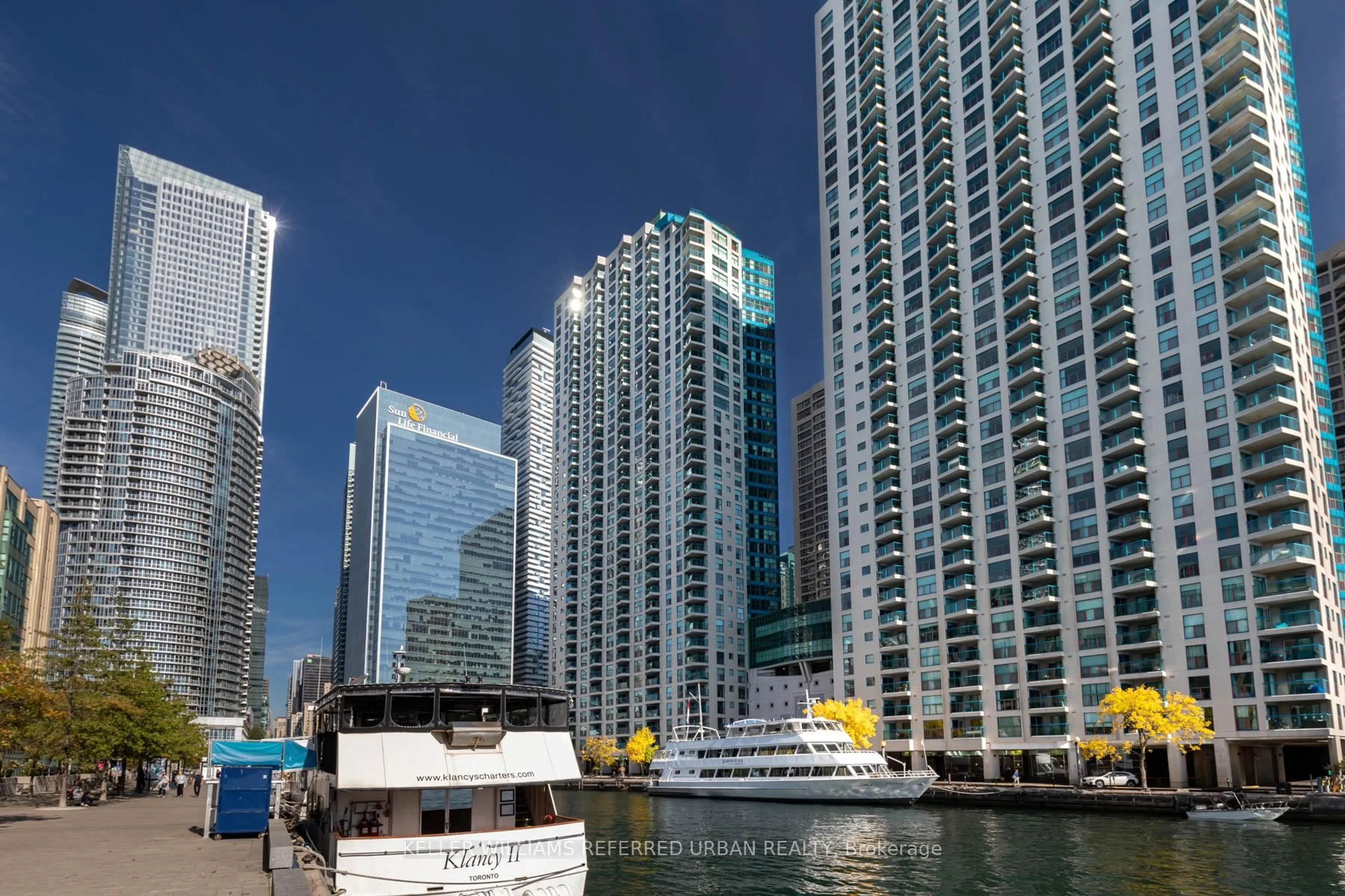 Unknown for 77 Harbour Sq #302, Toronto Ontario M5J 2S2