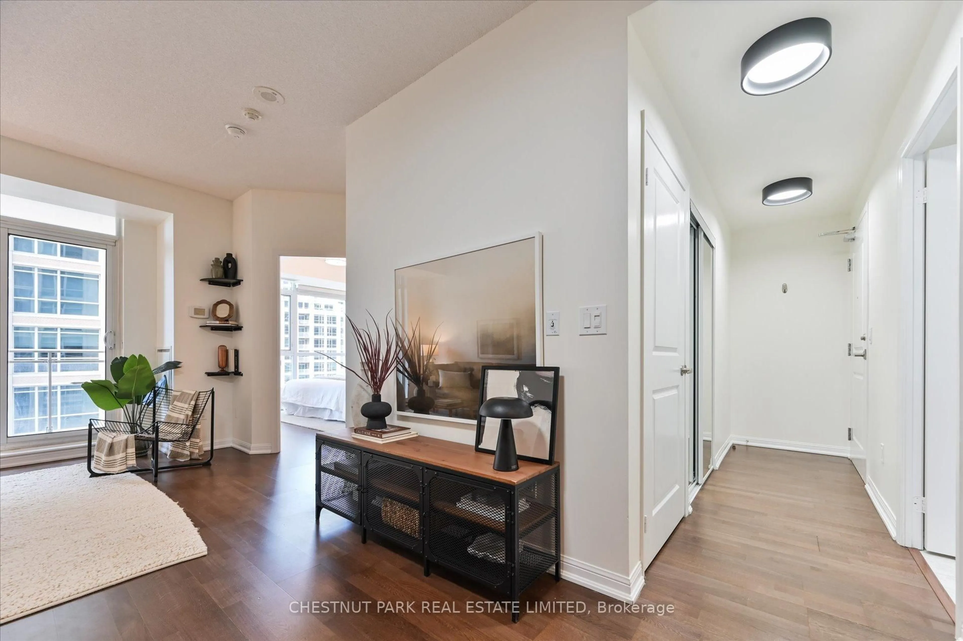 Indoor entryway for 21 Grand Magazine St #605, Toronto Ontario M5V 1B5
