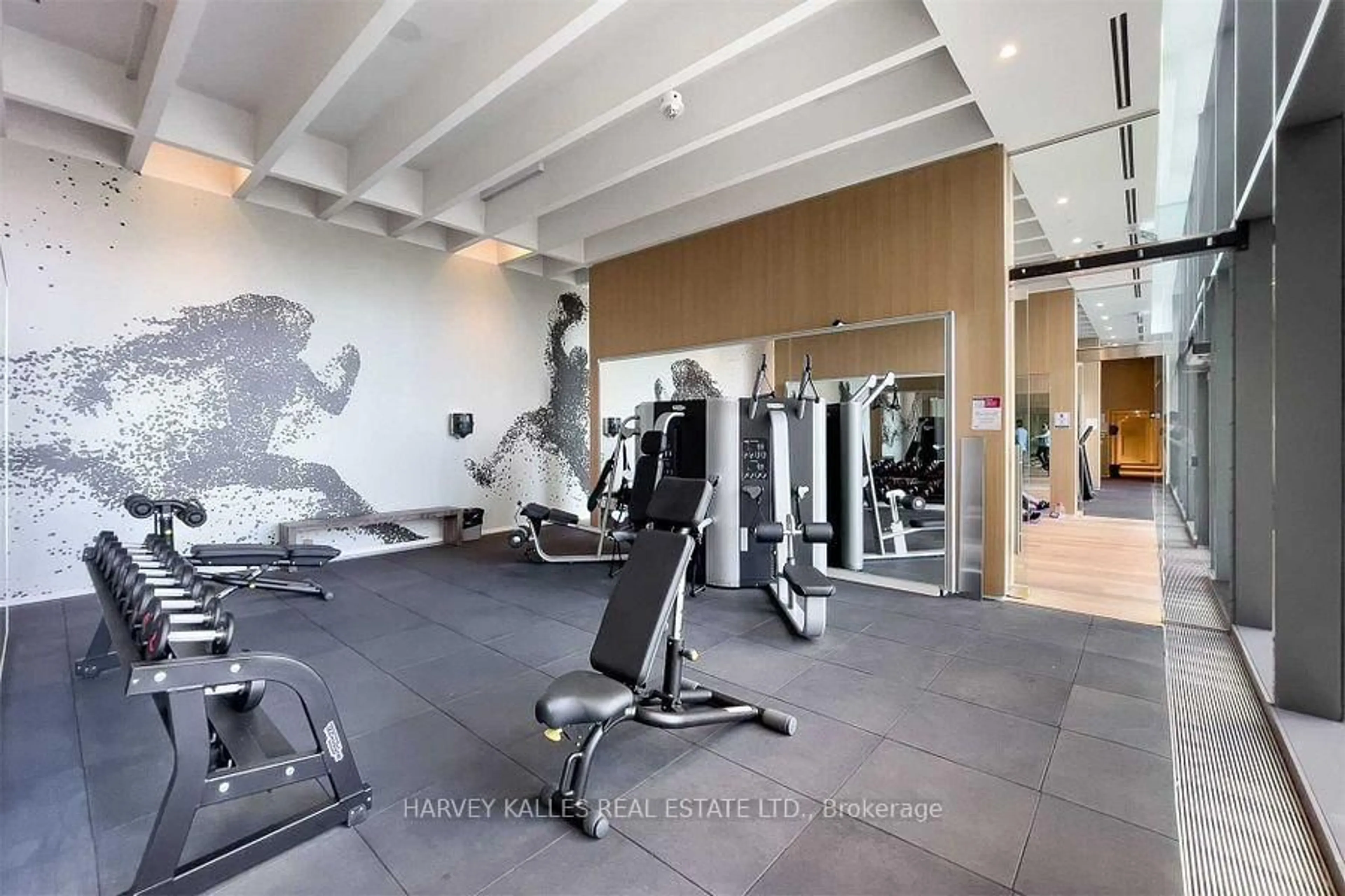 Gym or fitness room for 8 Hillsdale Ave #827, Toronto Ontario M4S 0B1