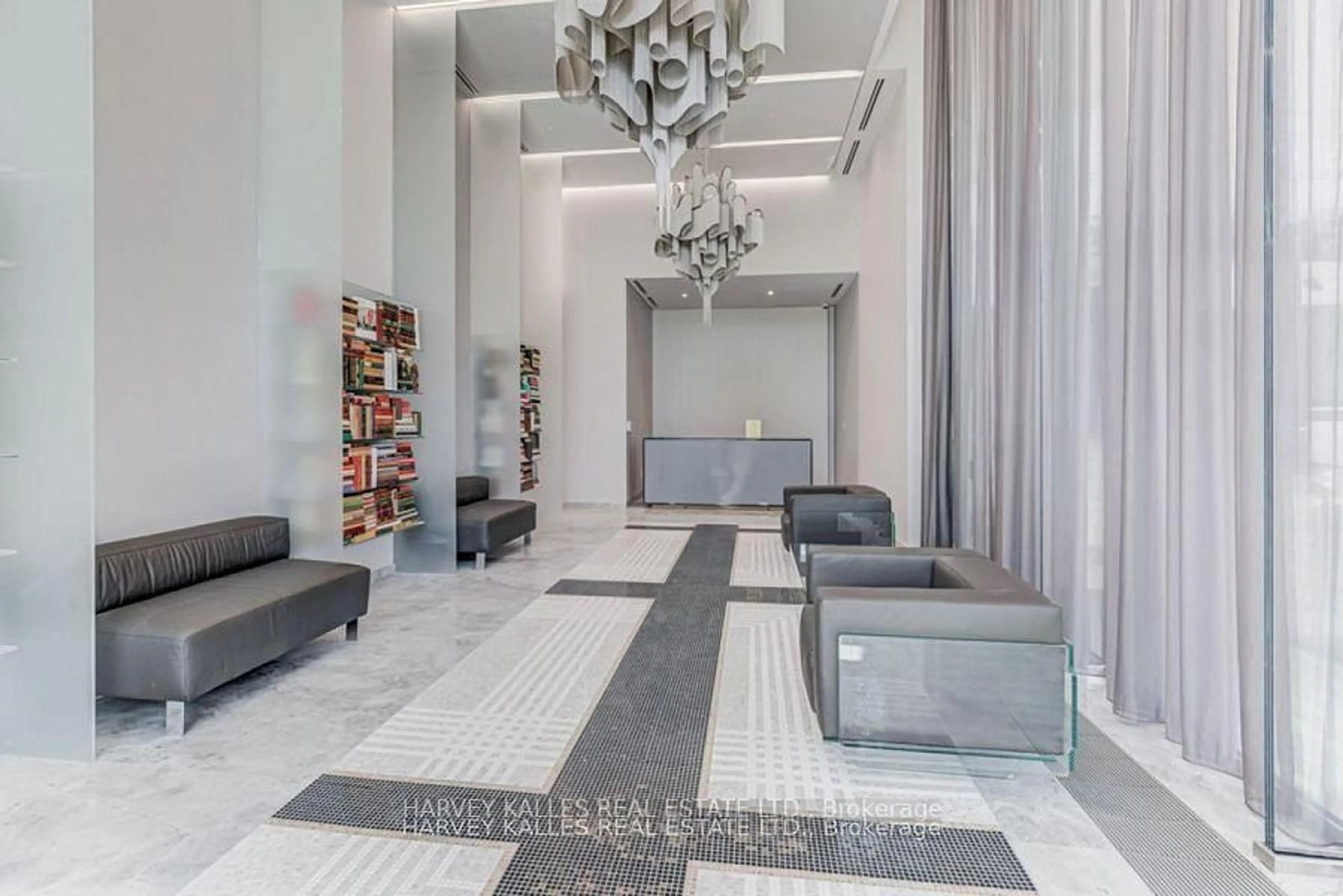 Lobby for 8 Hillsdale Ave #827, Toronto Ontario M4S 0B1