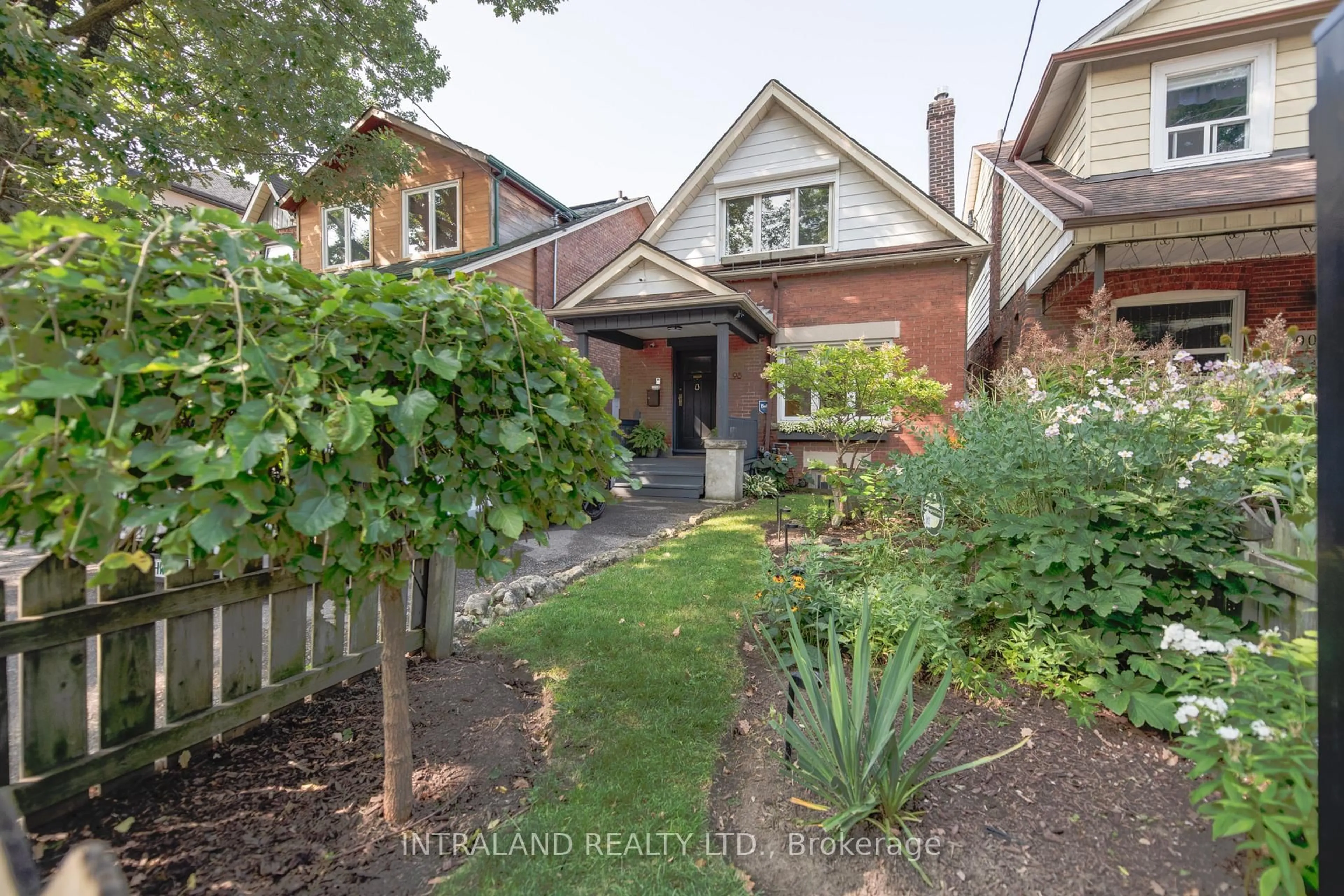 Unknown for 98 Atlas Ave, Toronto Ontario M6C 3P3