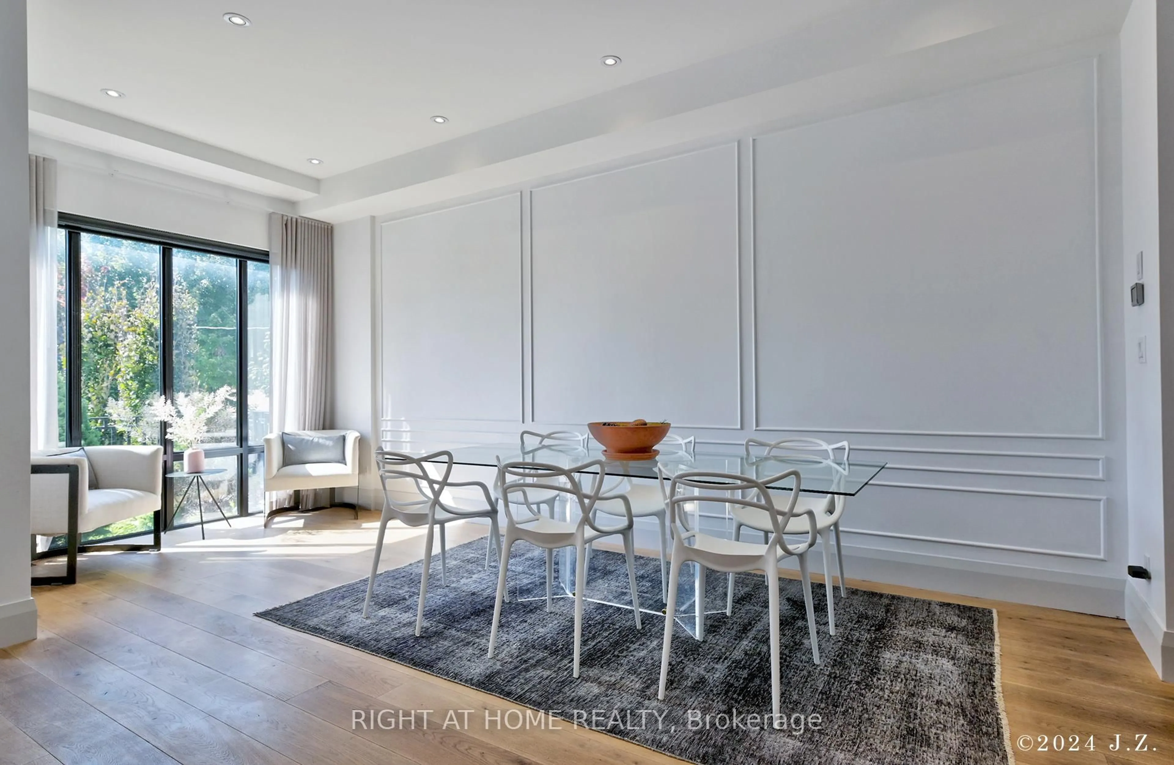 Dining room, unknown for 521 Atlas Ave, Toronto Ontario M6C 3R4