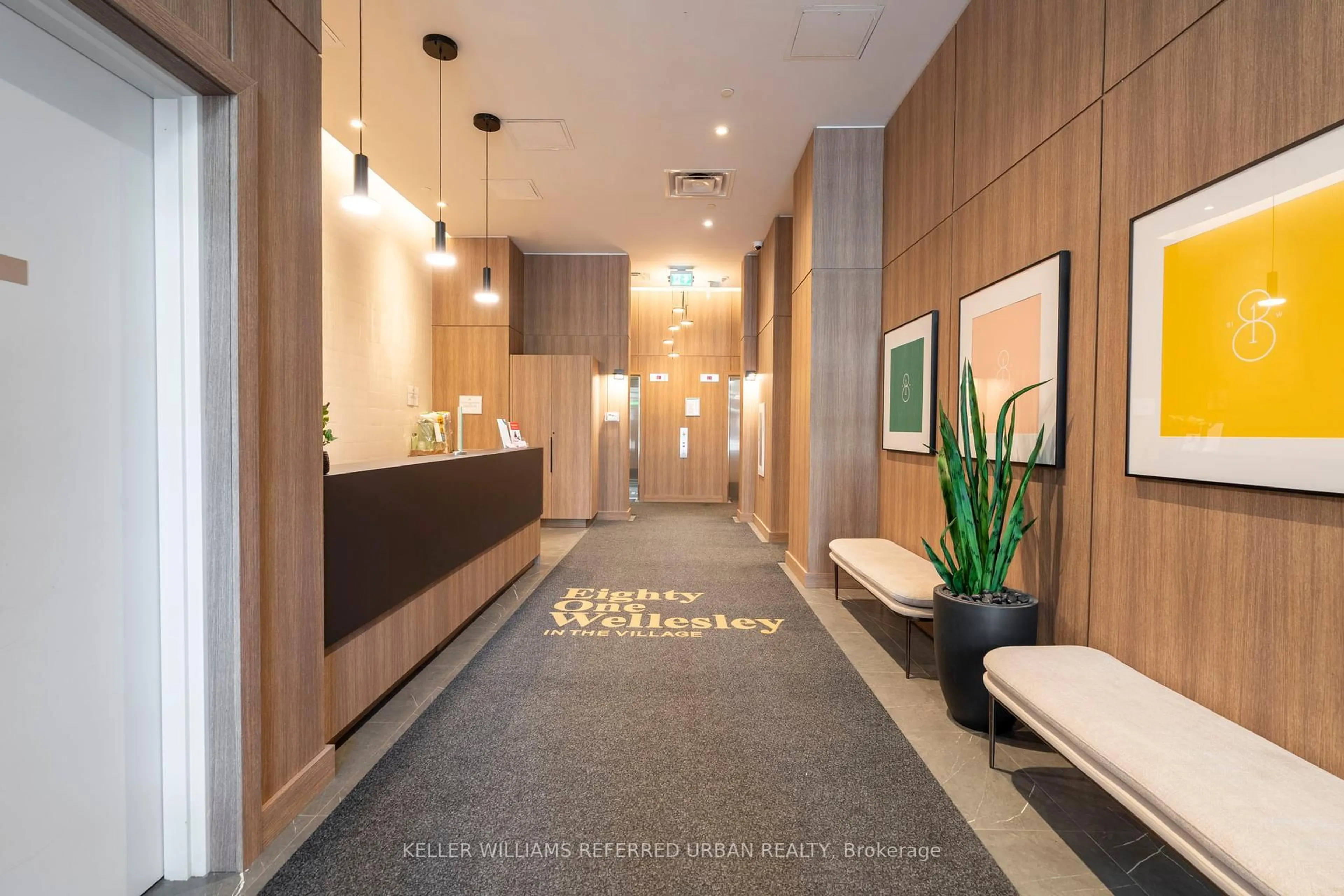 Indoor foyer for 81 Wellesley St #402, Toronto Ontario M4Y 0C5