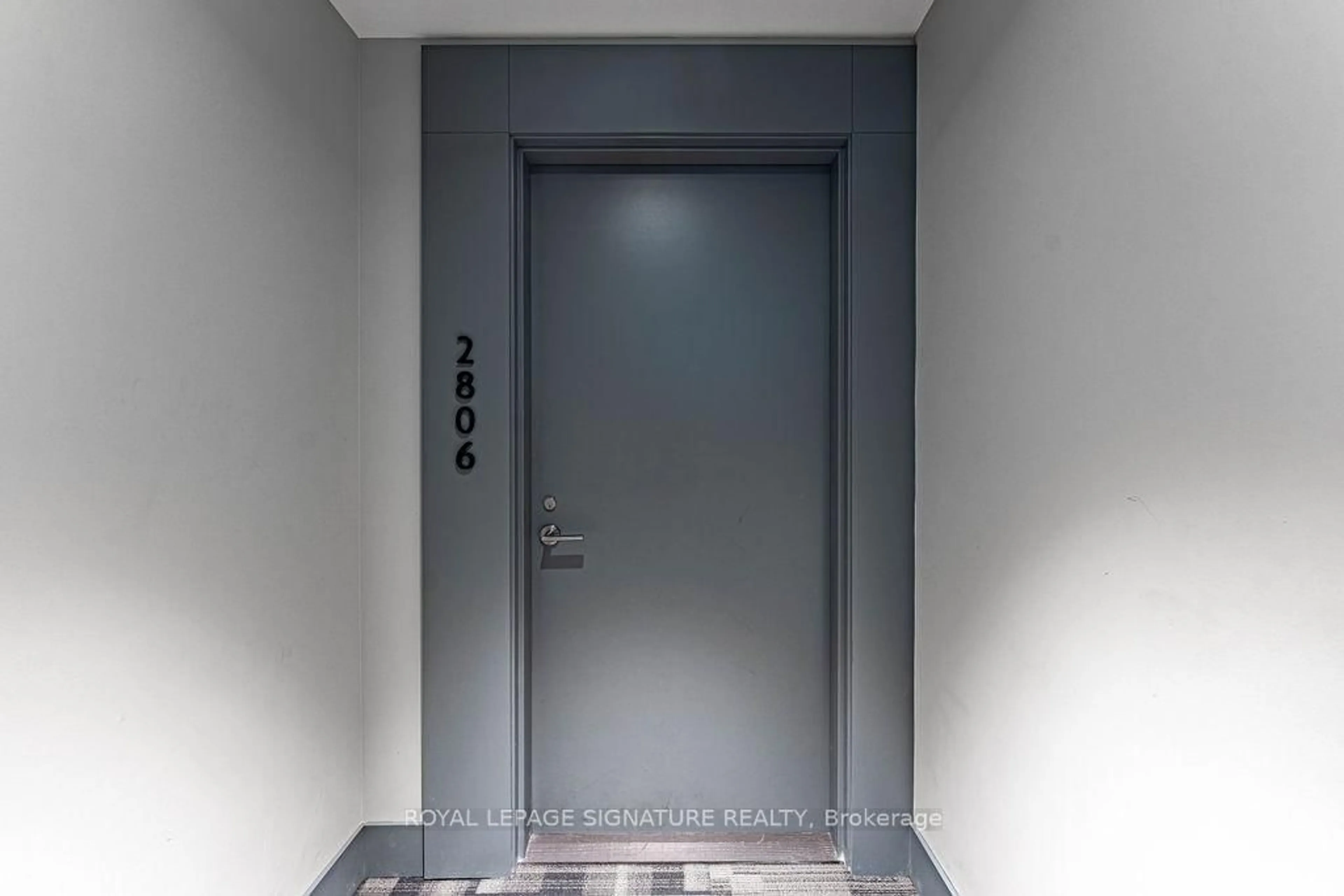 Indoor foyer for 50 O'Neill Rd #2806, Toronto Ontario M3C 0H1