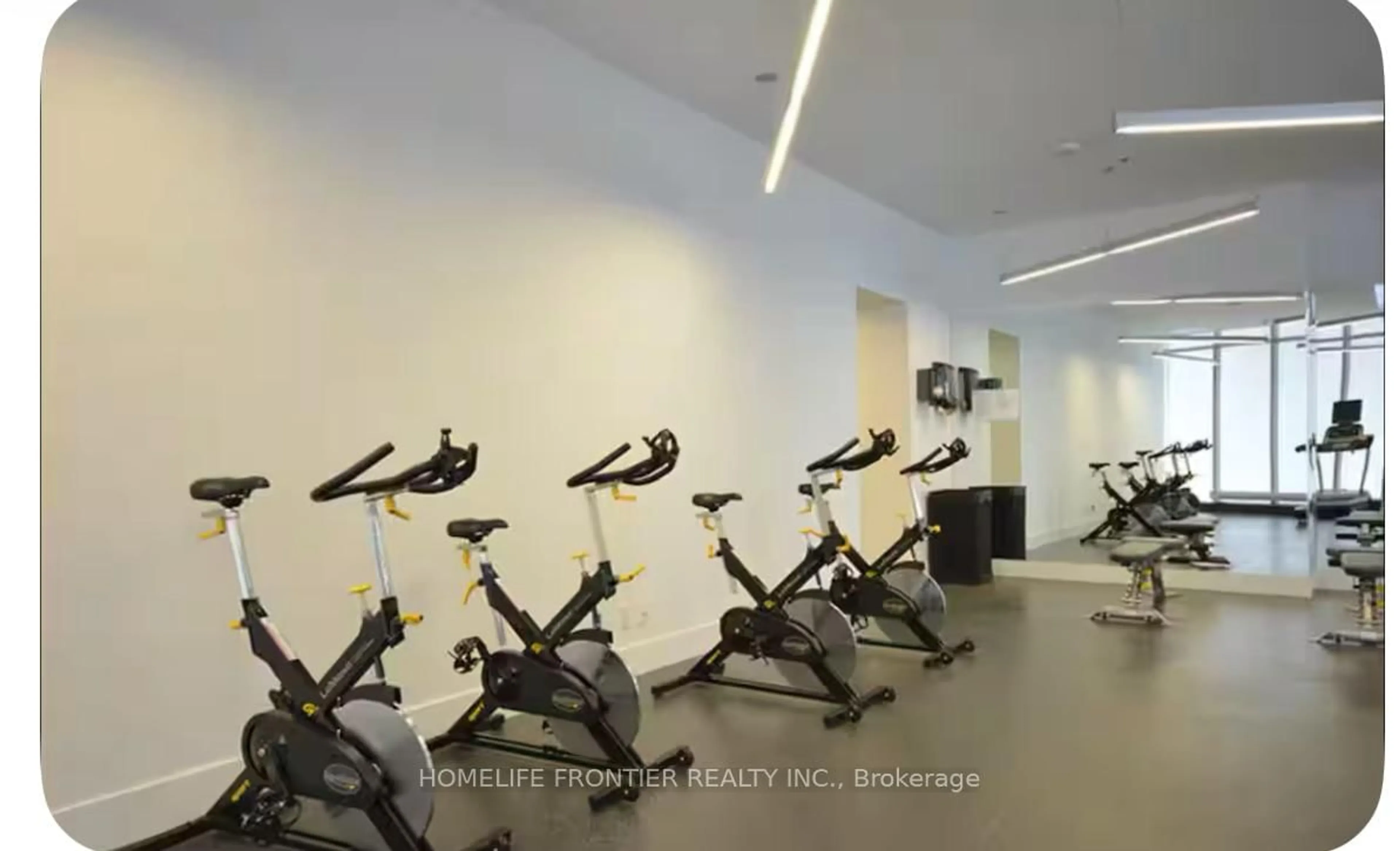 Gym or fitness room for 14 York St #2406, Toronto Ontario M5J 0B1