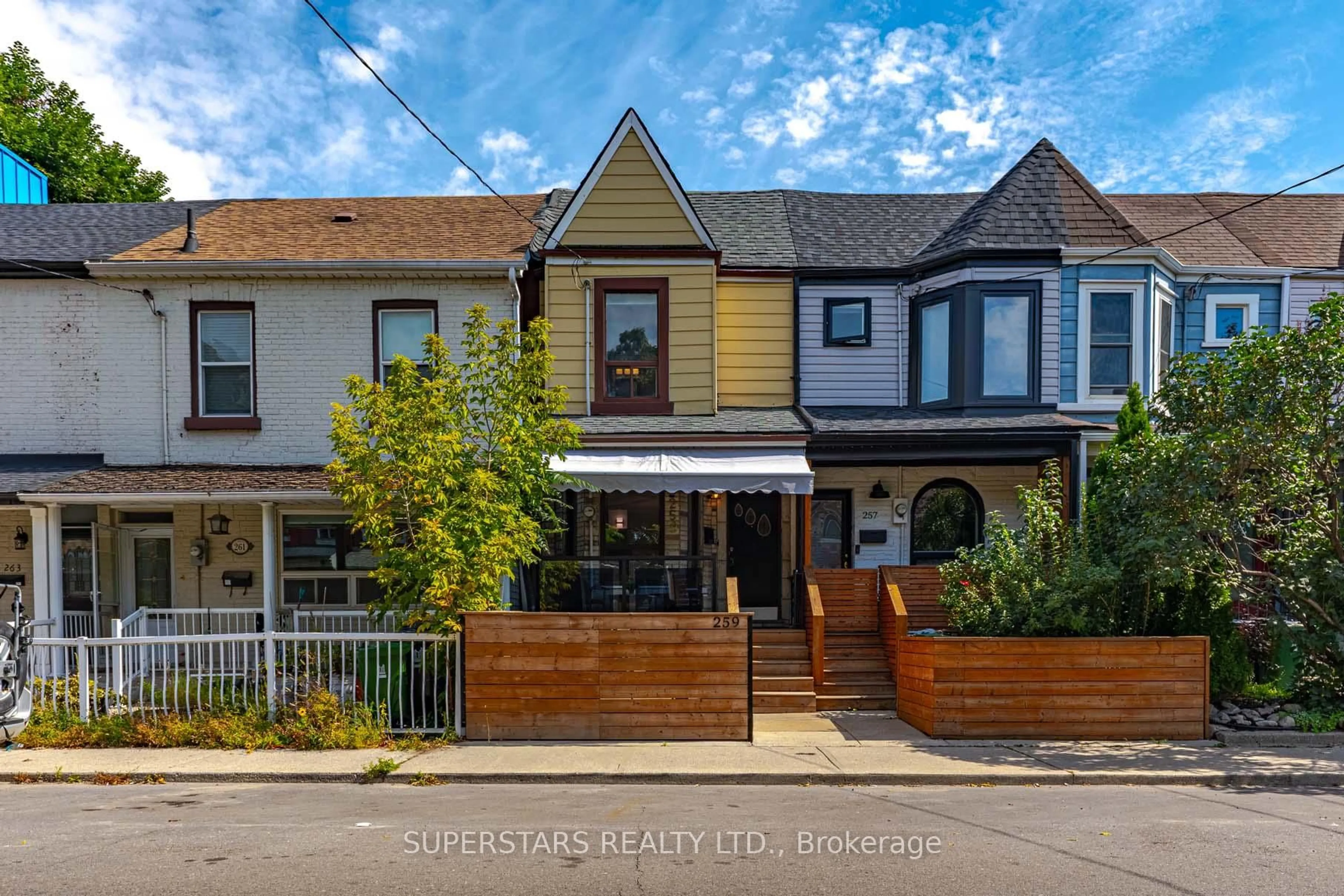 Home with brick exterior material, street for 259 Claremont St, Toronto Ontario M6J 2N1