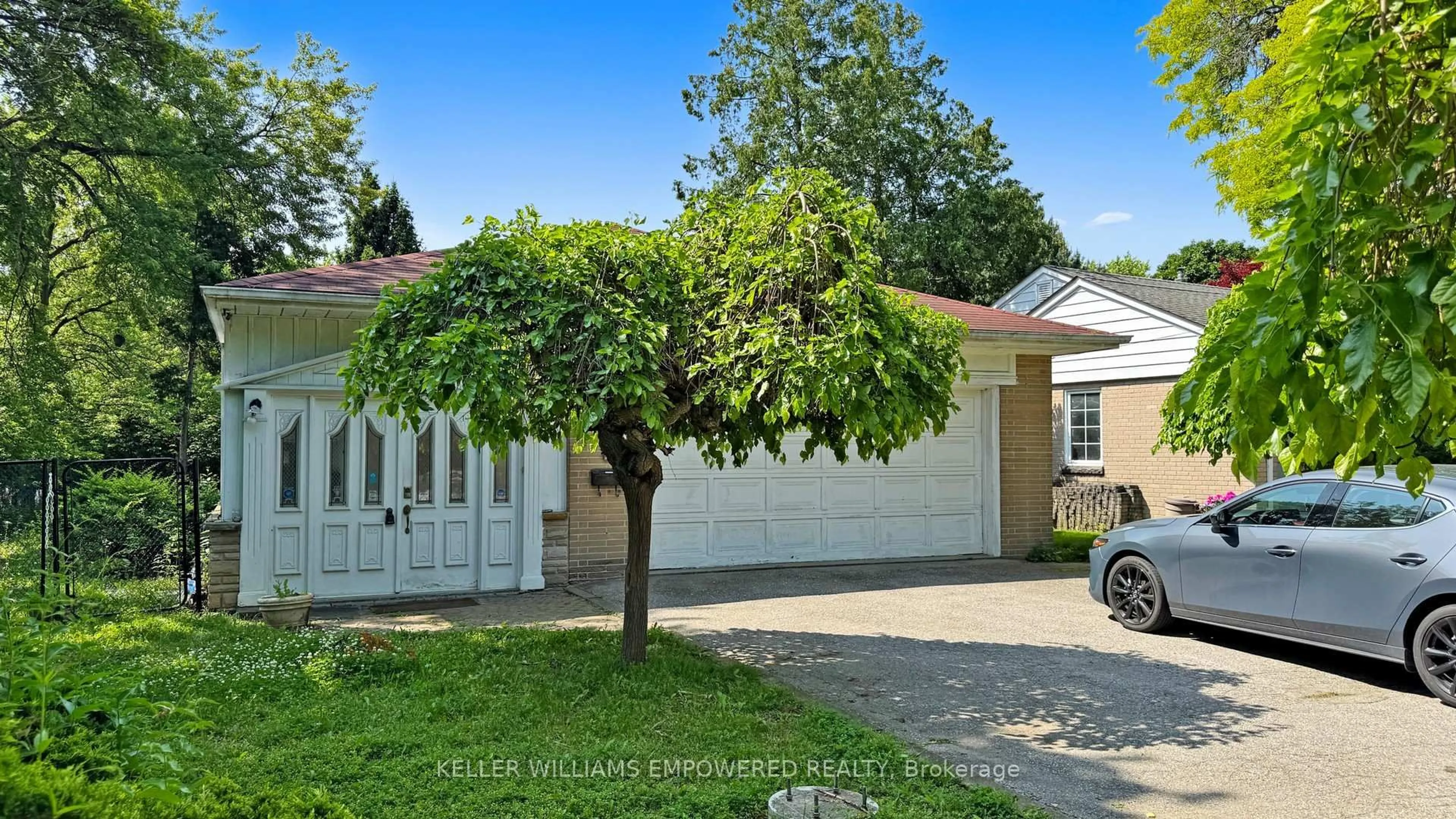 Unknown for 117 Arjay Cres, Toronto Ontario M2L 1C6
