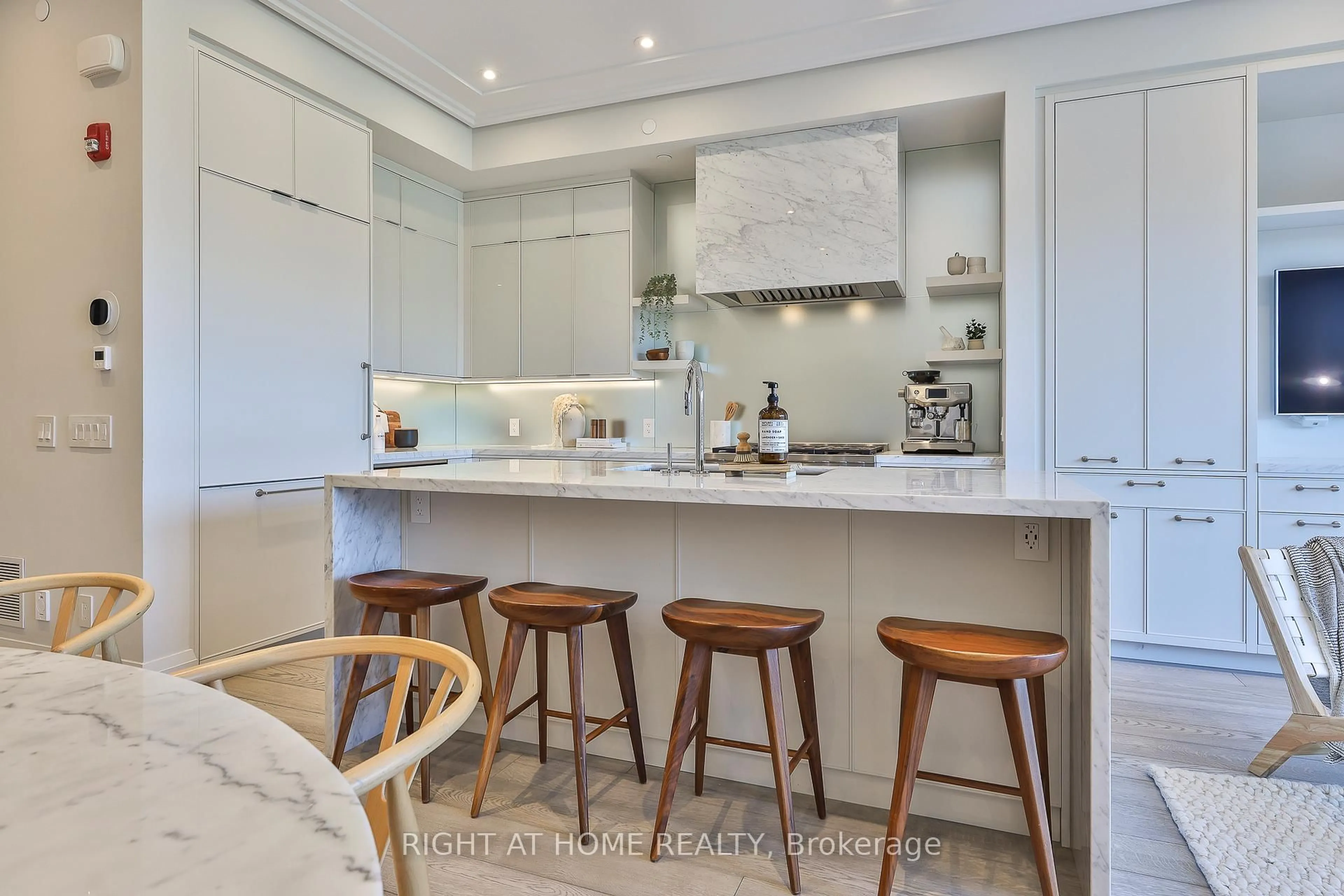 Contemporary kitchen, unknown for 363 Avenue Rd, Toronto Ontario M4V 0A9