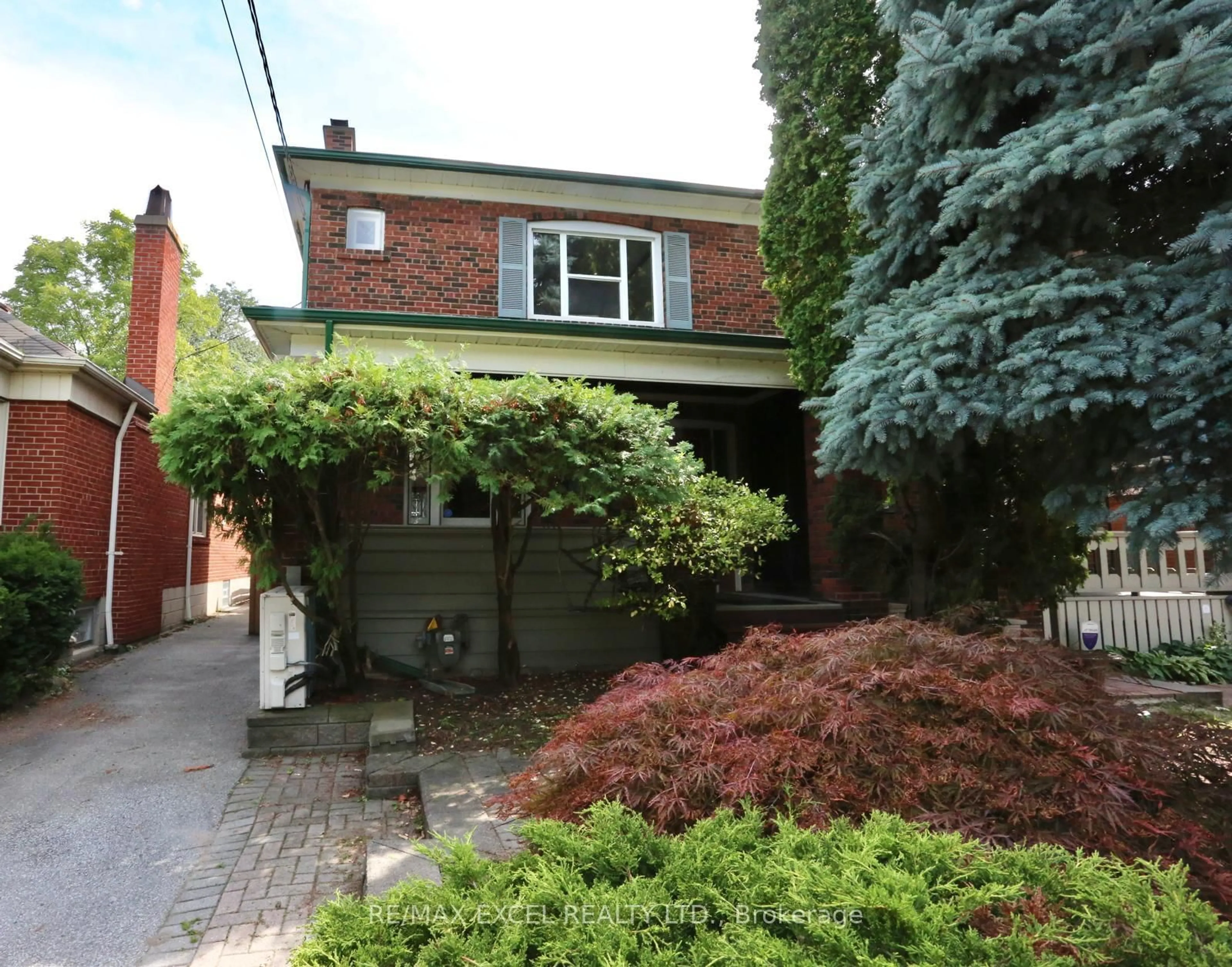 Home with brick exterior material, street for 577 Hillsdale Ave, Toronto Ontario M4S 1V1