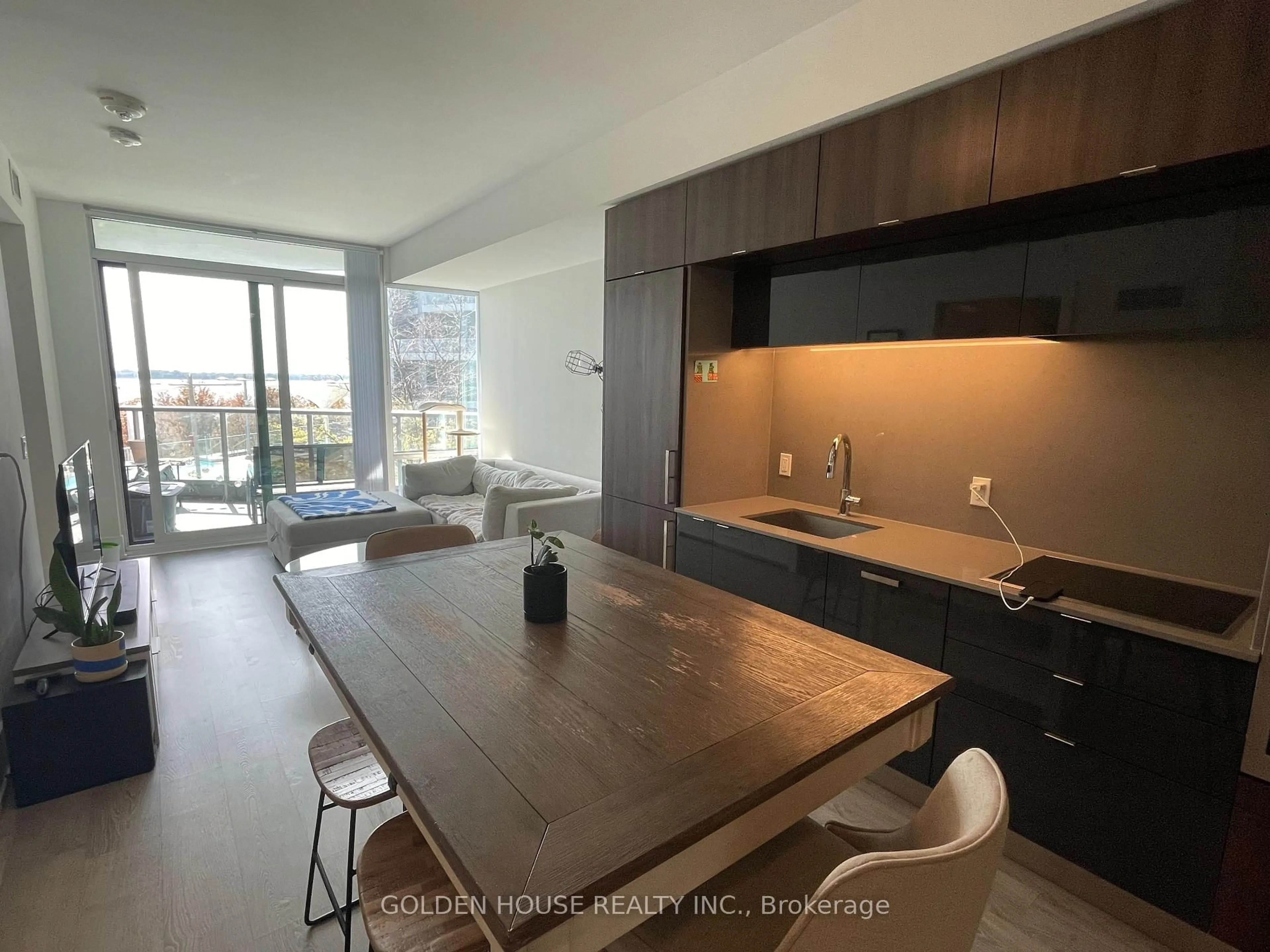 Open concept kitchen, unknown for 1 Edgewater Dr #314, Toronto Ontario M5A 1B9