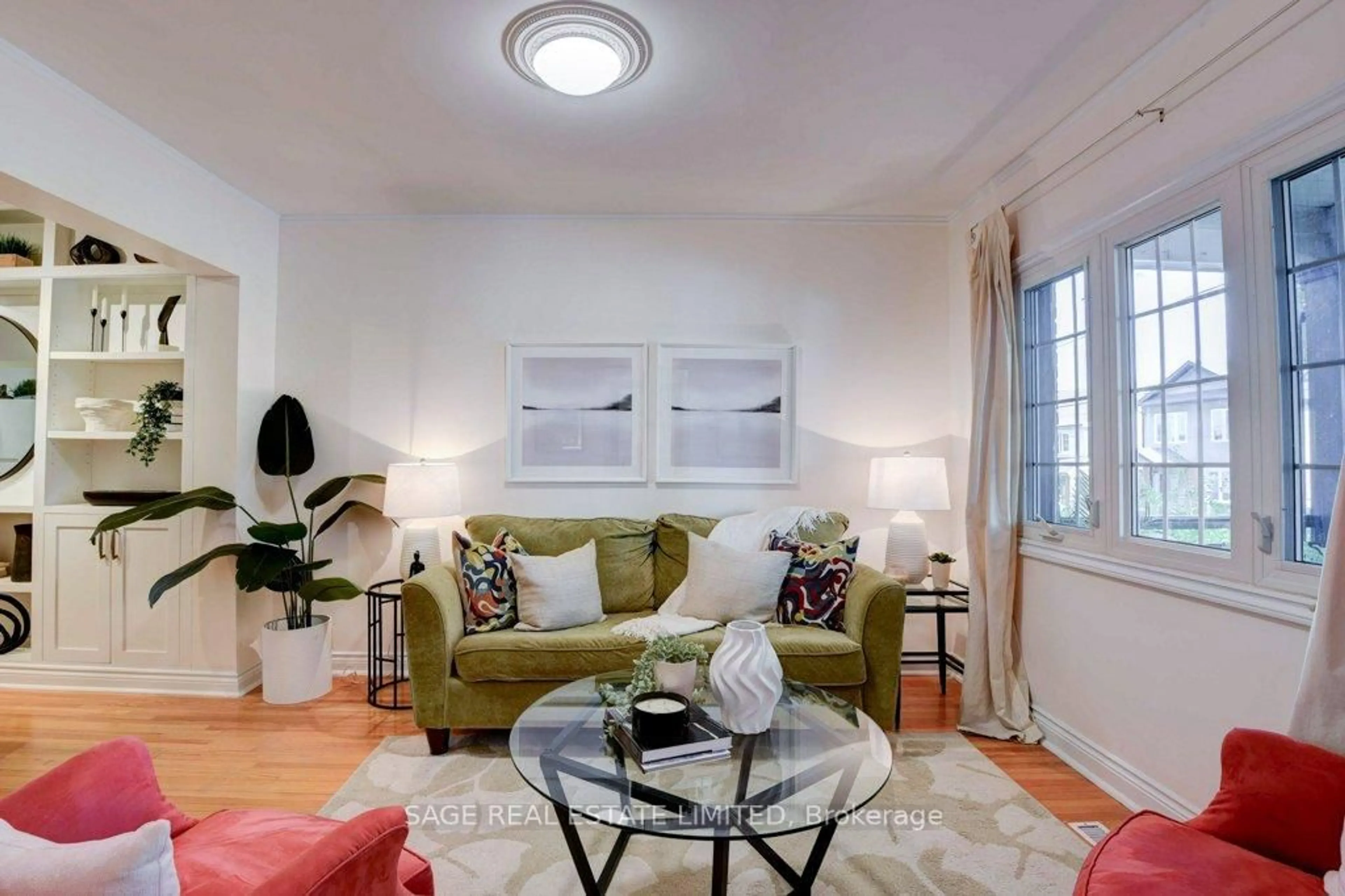 Living room with furniture, unknown for 36 Alameda Ave, Toronto Ontario M6C 3W2