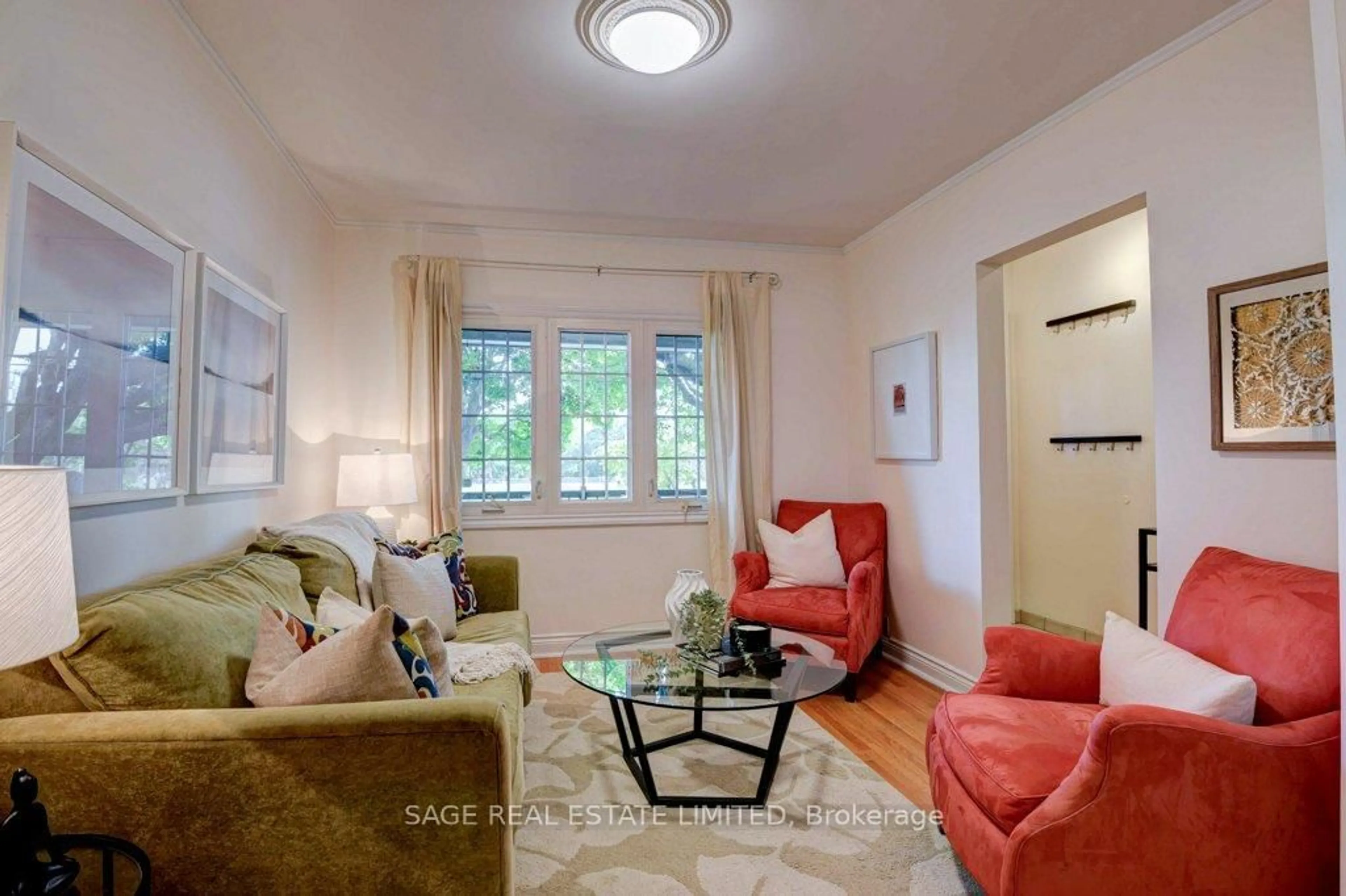 Living room with furniture, unknown for 36 Alameda Ave, Toronto Ontario M6C 3W2