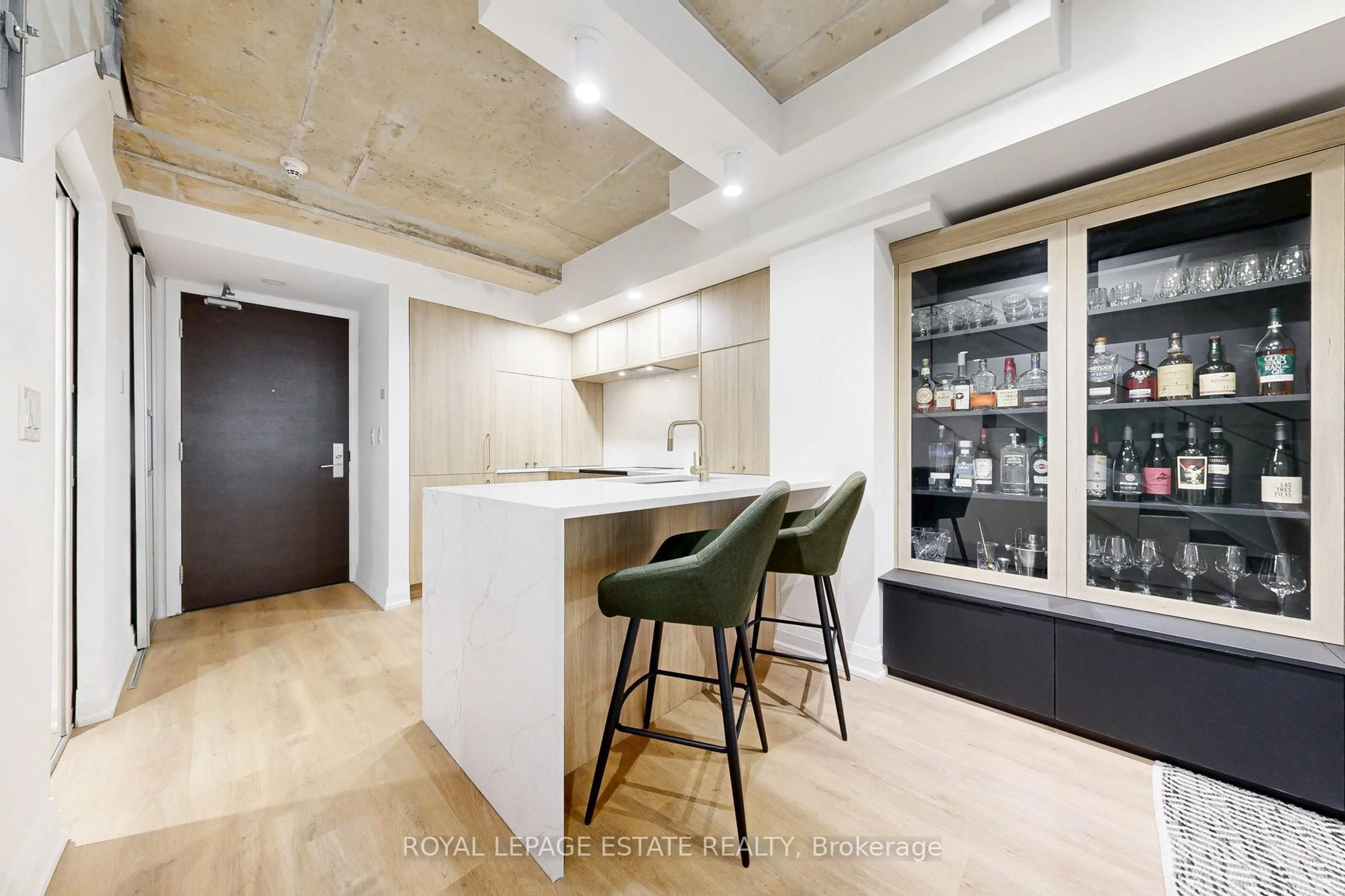 Open concept kitchen, unknown for 55 Stewart St #110, Toronto Ontario M5V 2V1