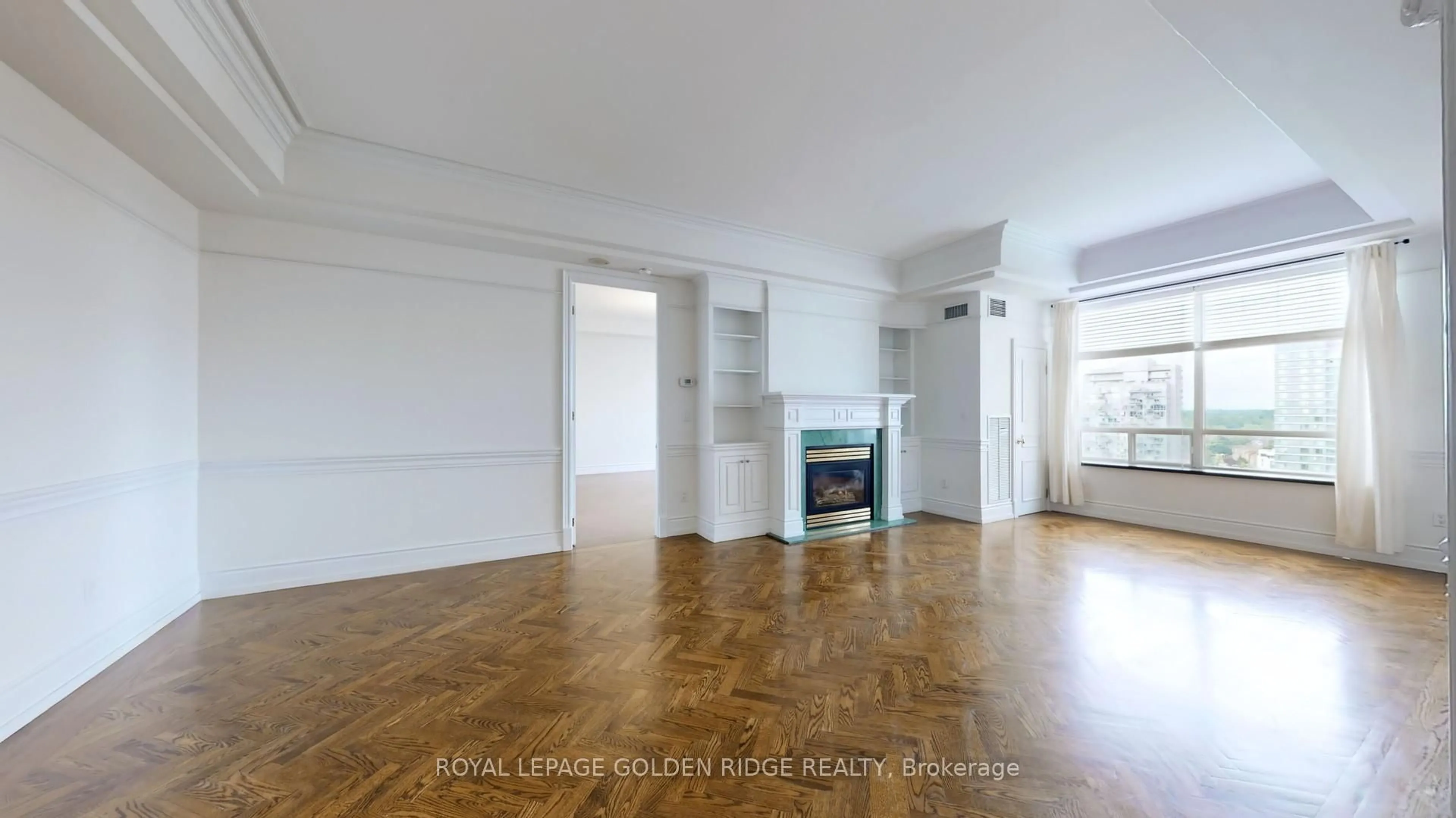 A pic of a room for 88 Grandview Way #PH1, Toronto Ontario M2N 6V6