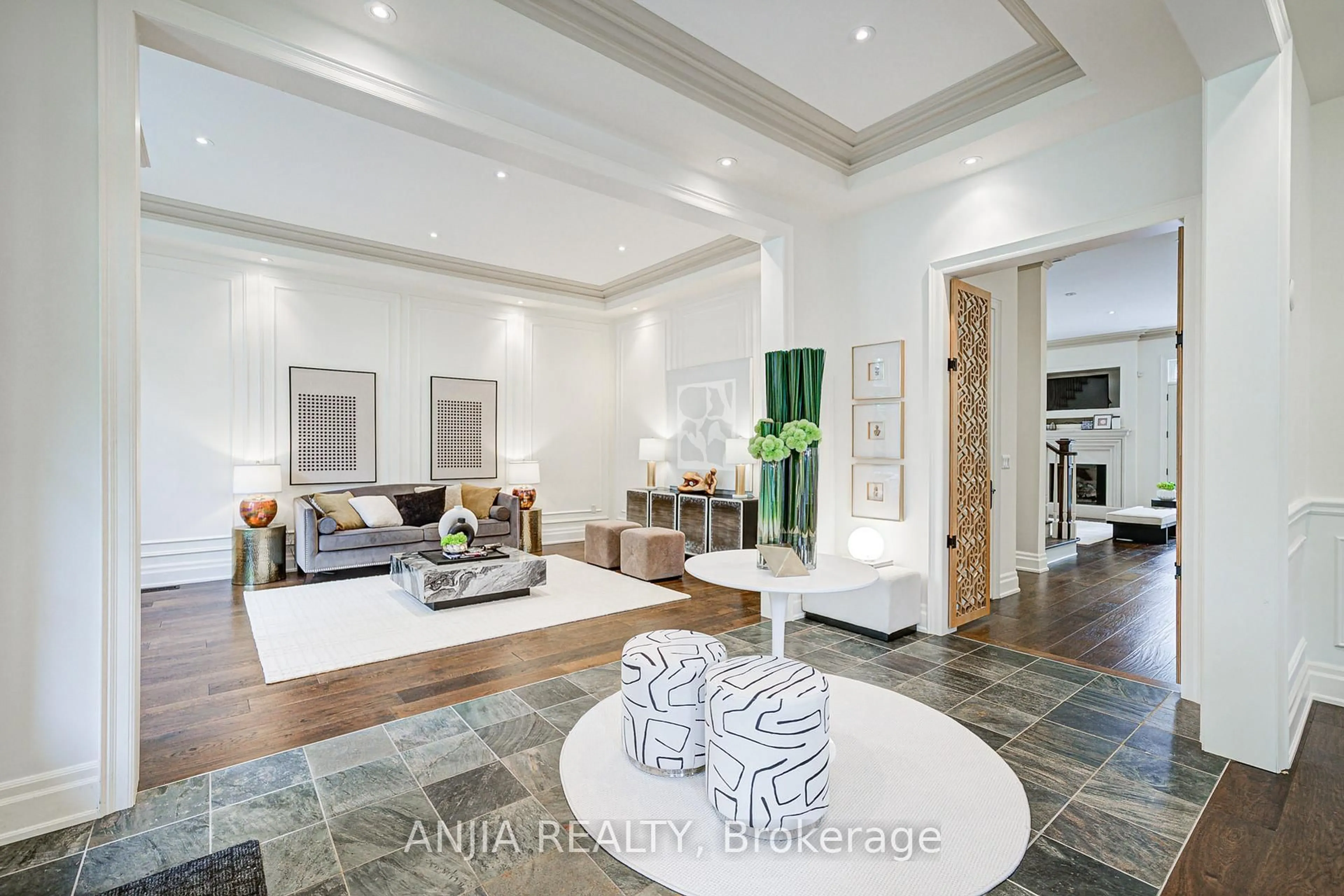 Unknown for 7 Swiftdale Pl, Toronto Ontario M3B 1M3