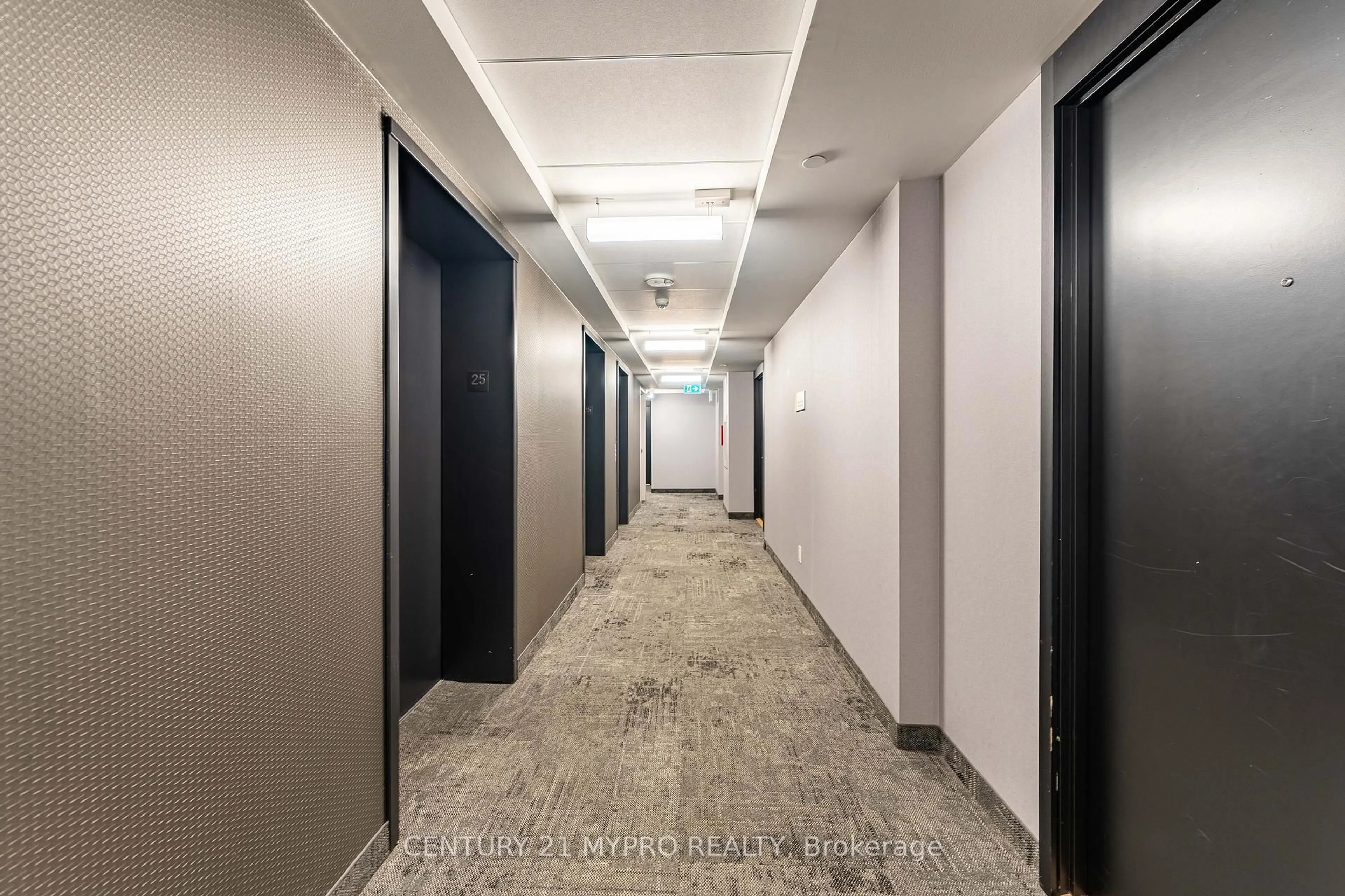 Indoor foyer for 159 Wellesley St #2501, Toronto Ontario M4Y 0H5