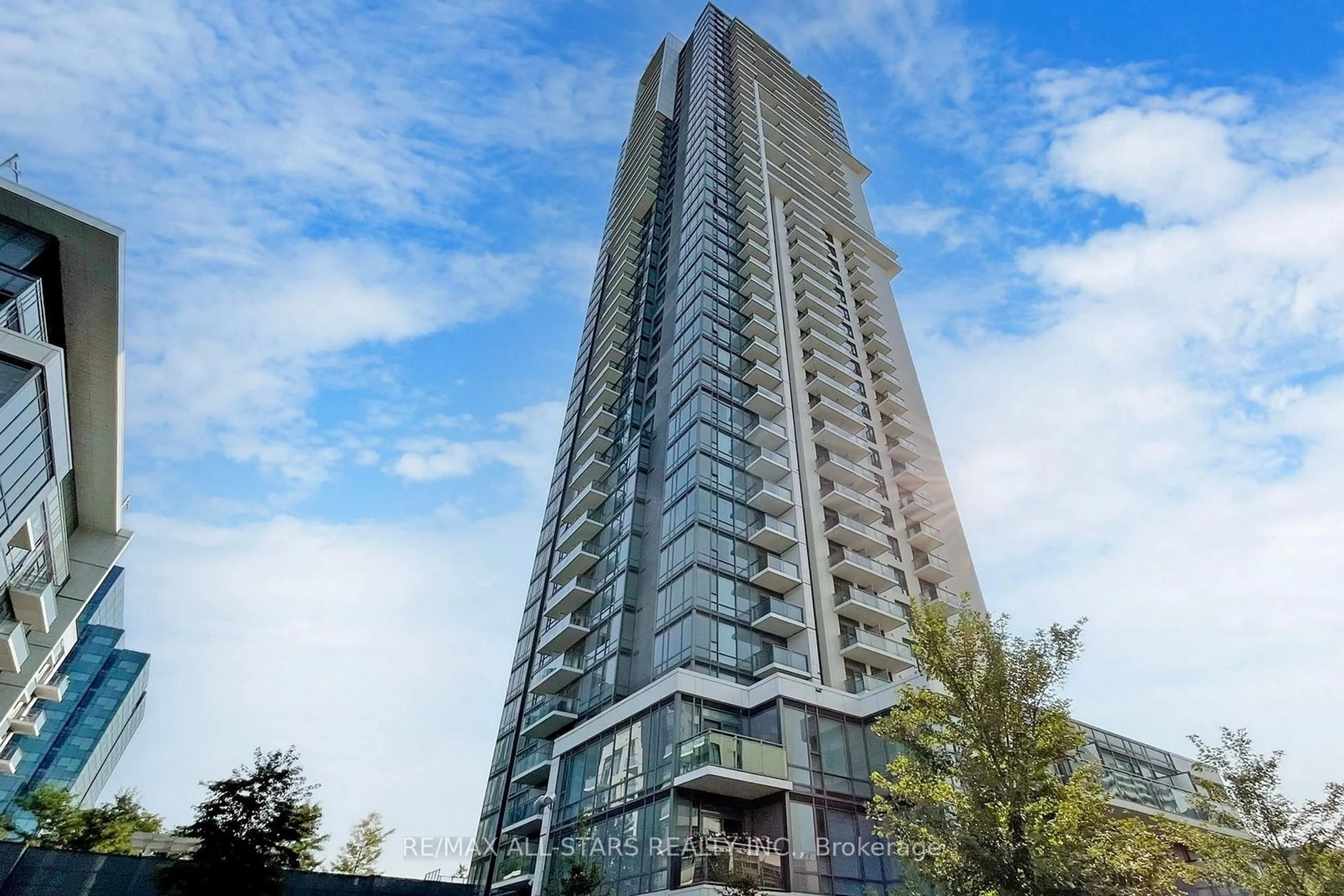 Indoor foyer for 55 Ann O'Reilly Rd #1709, Toronto Ontario M2J 0E1